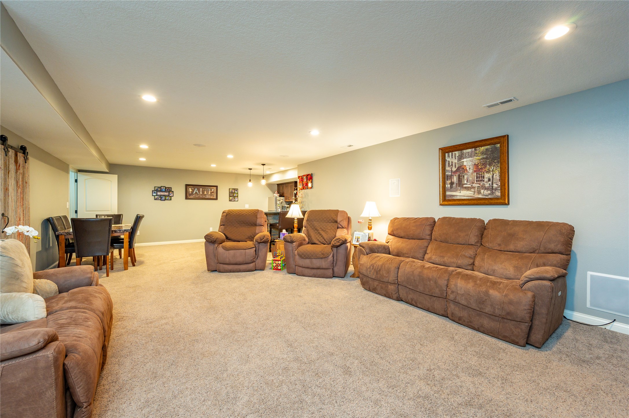 1380 E Pine Ridge Drive Property Photo 21