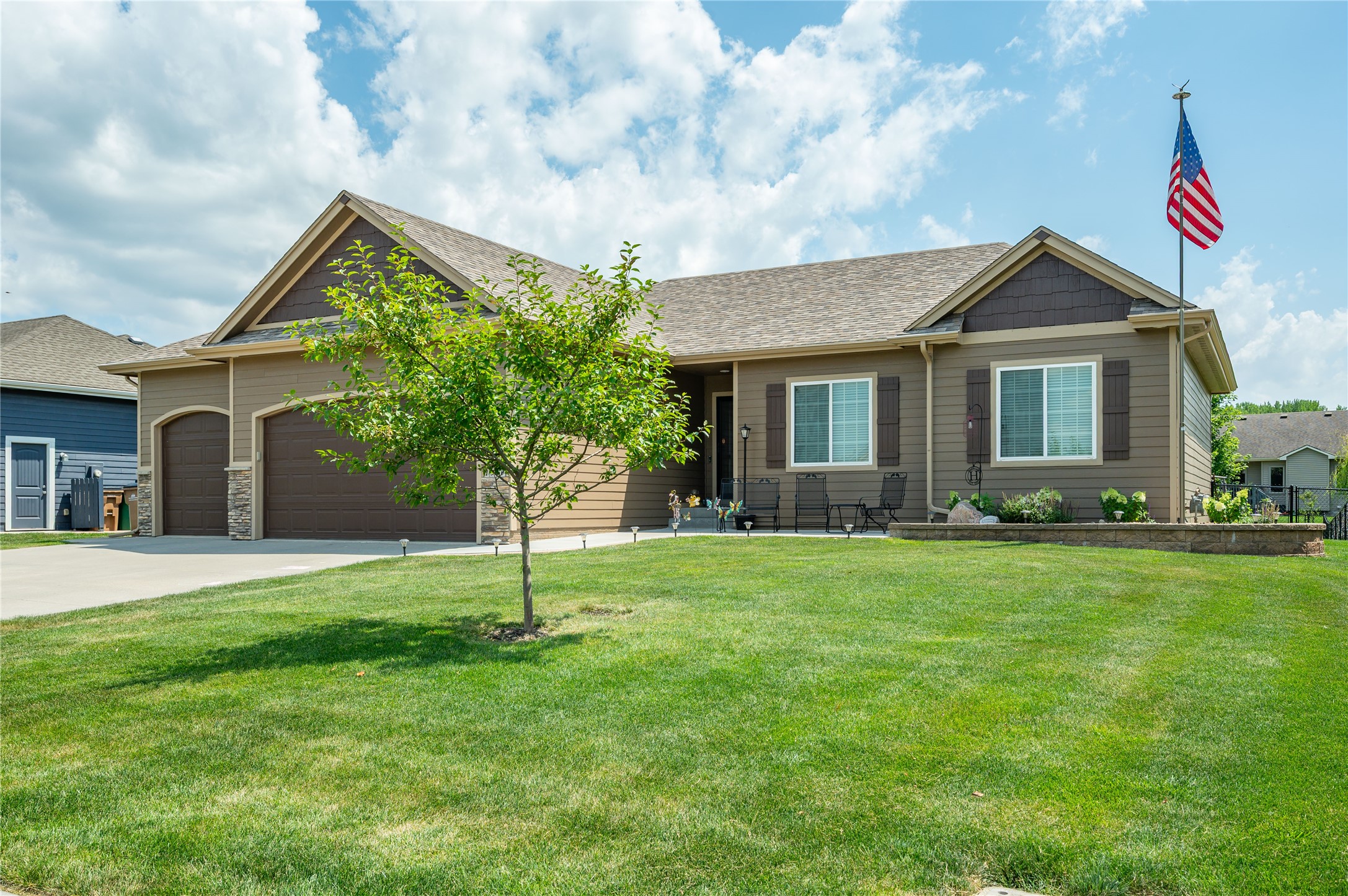 1380 E Pine Ridge Drive Property Photo 26