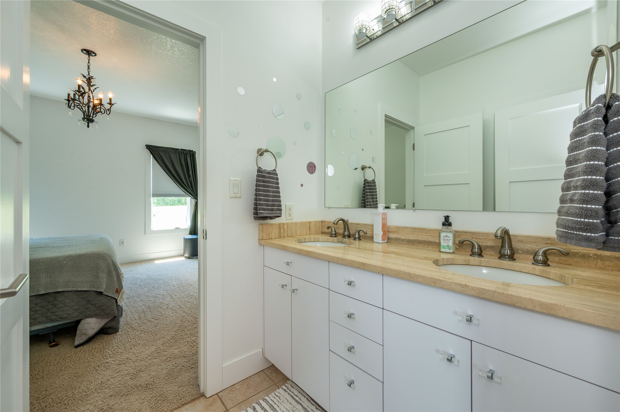 8248 Buchanan Trail Property Photo 20
