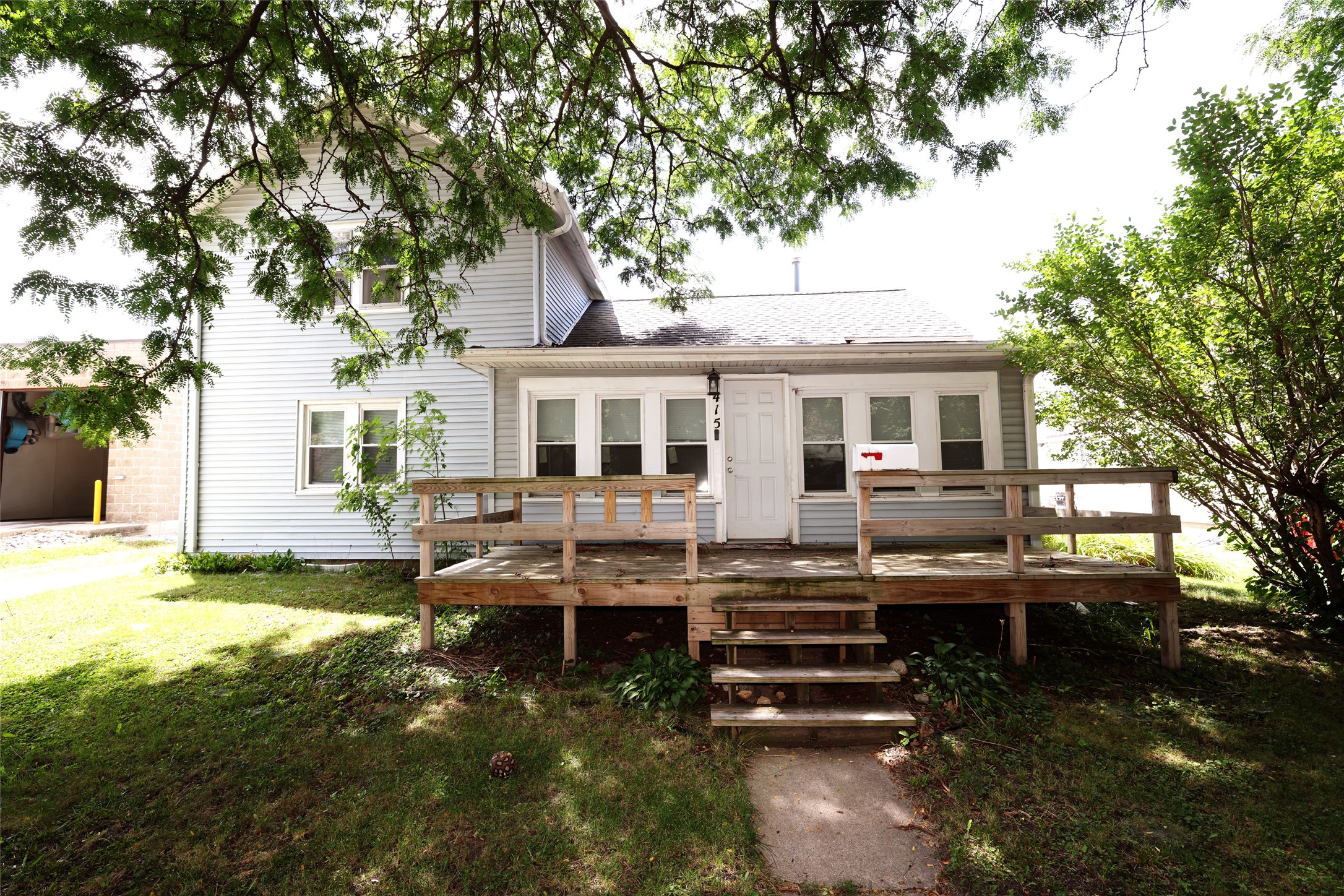 415 Marshall Street Property Photo 1