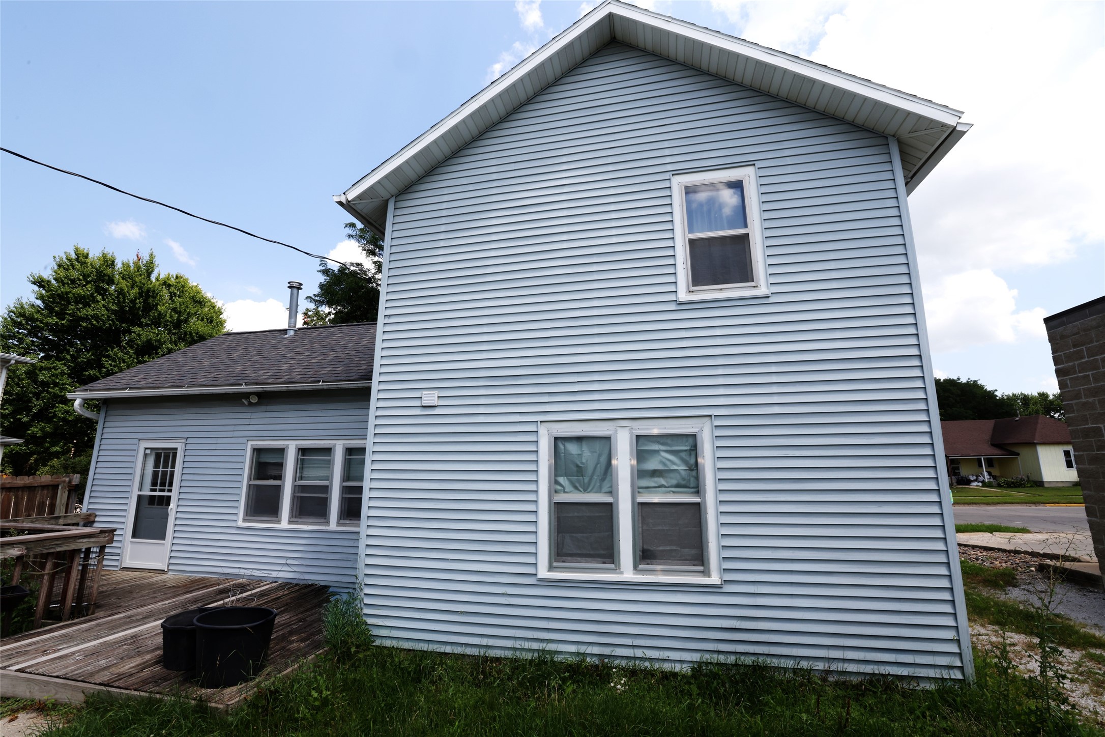 415 Marshall Street Property Photo 8