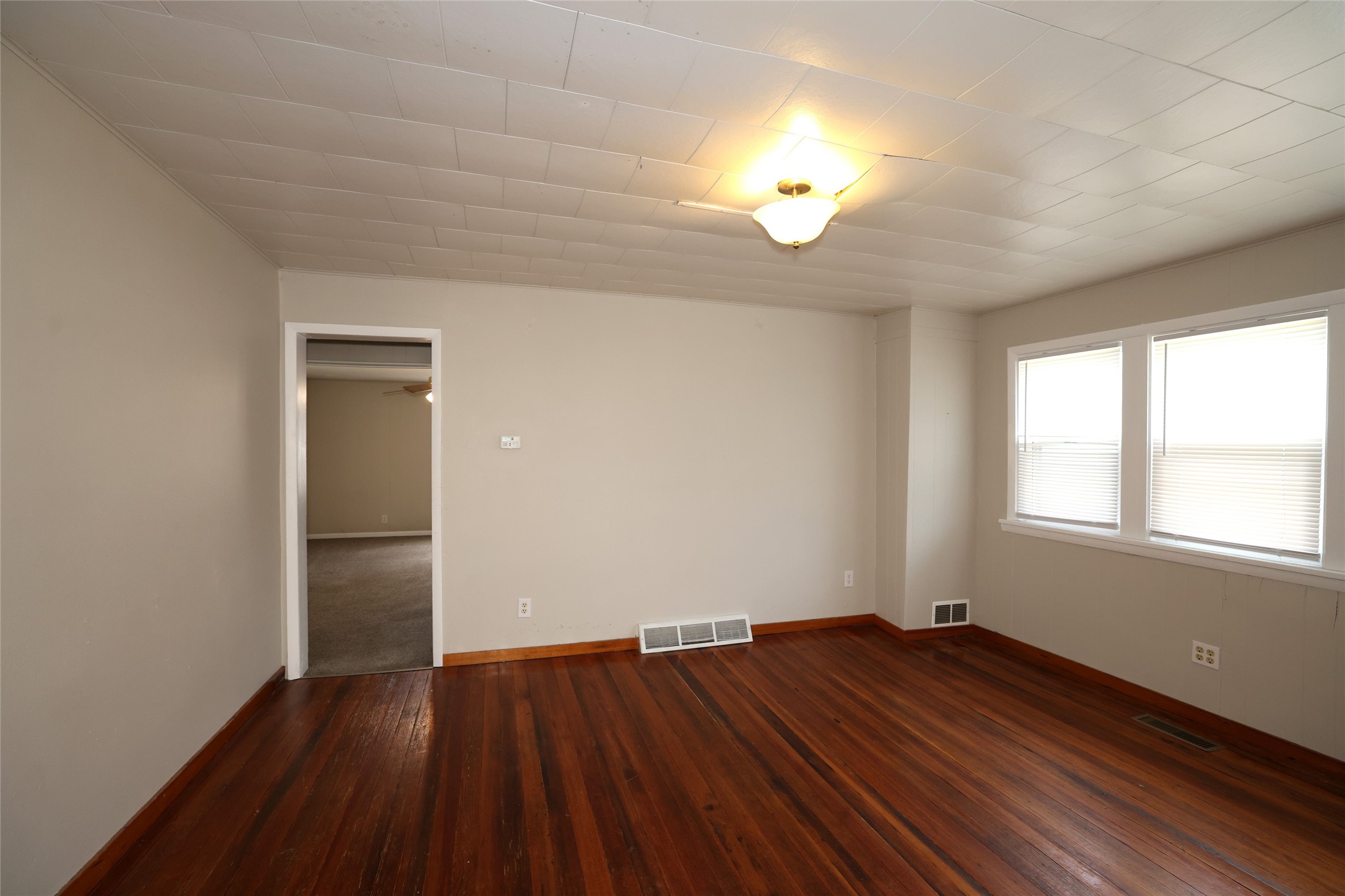 415 Marshall Street Property Photo 17