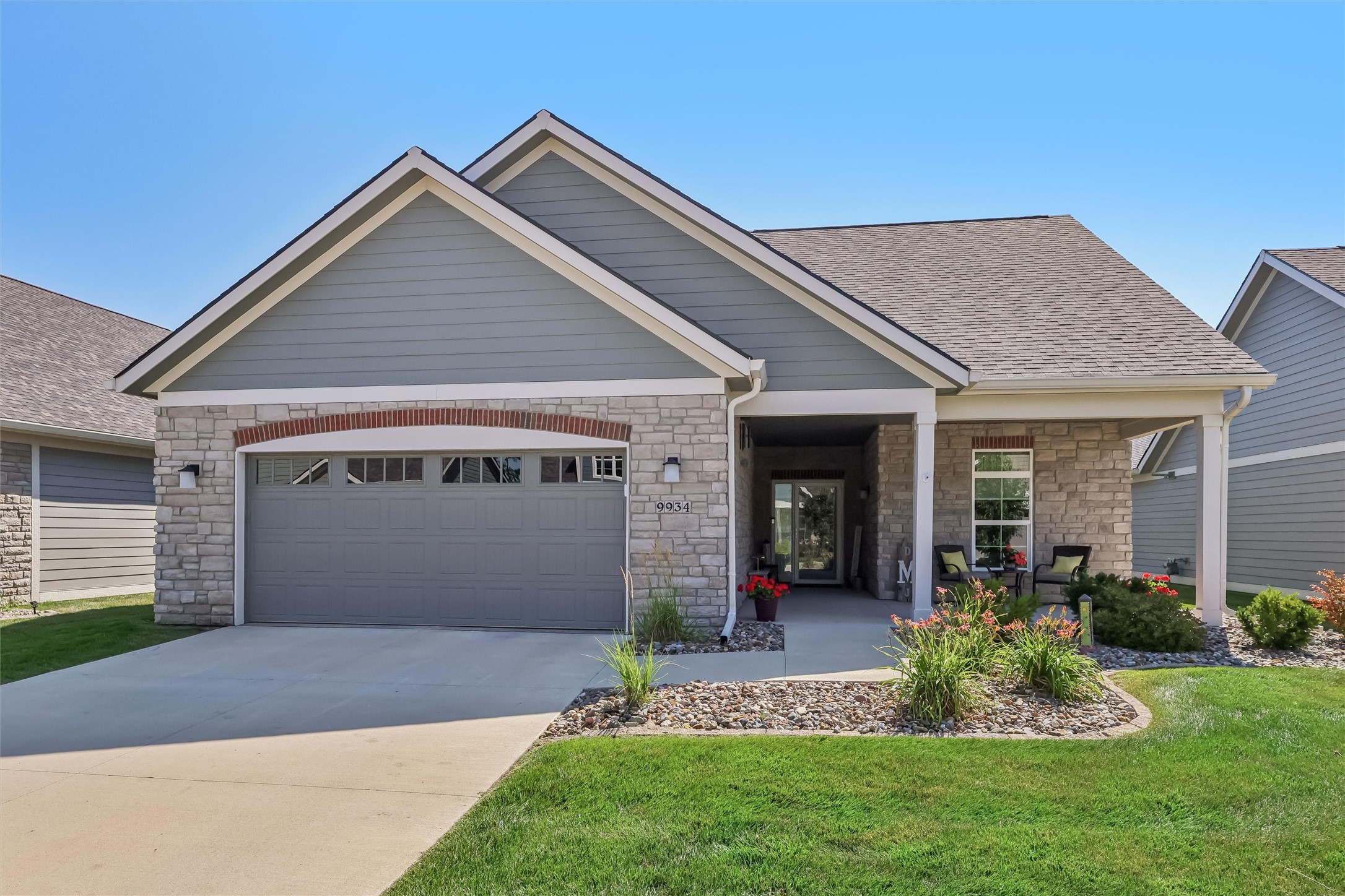 9934 Alexander Circle Property Photo 24