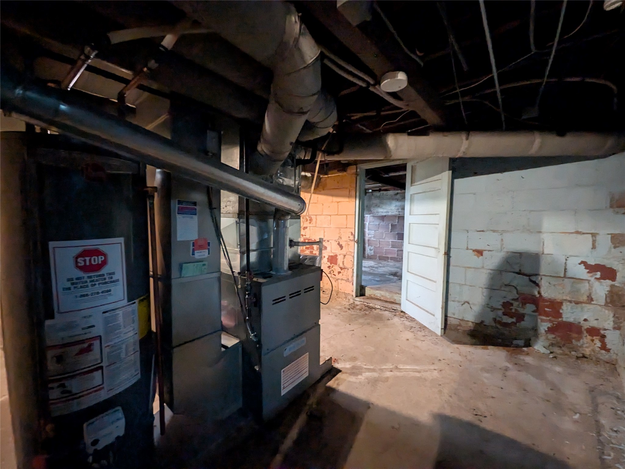 240 E Dunham Avenue Property Photo 2