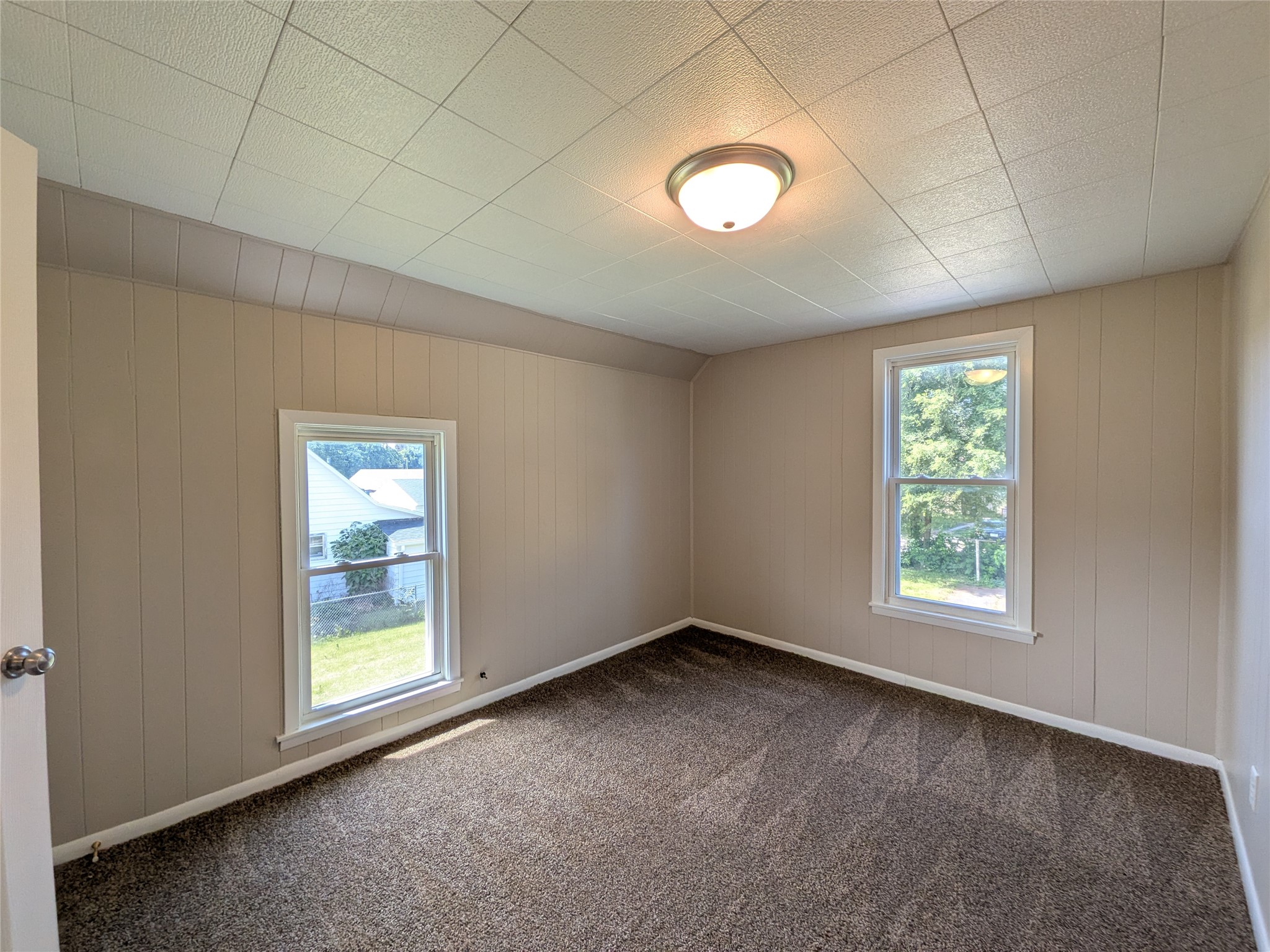 240 E Dunham Avenue Property Photo 6