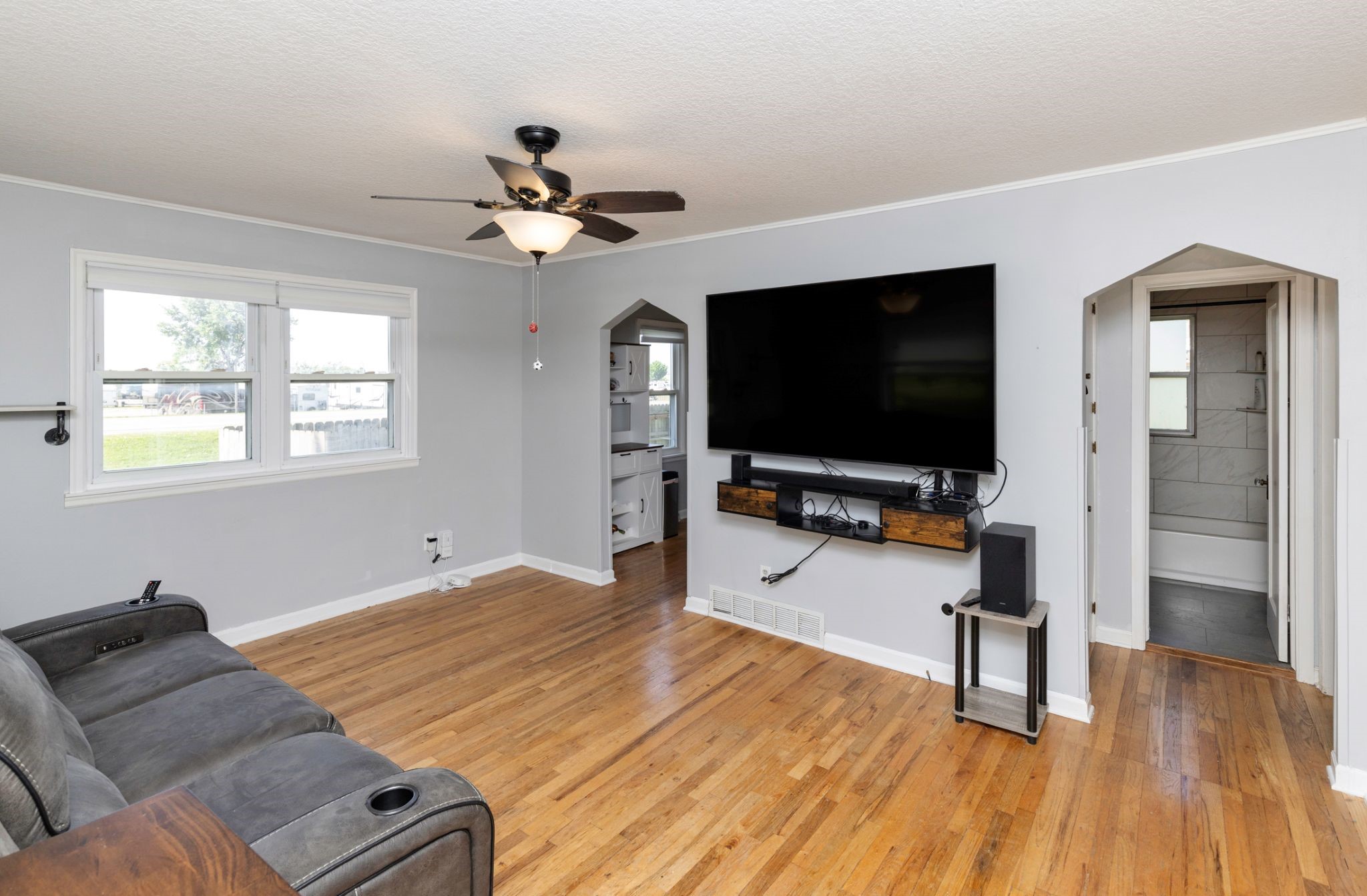 622 Sw Walnut Street Property Photo 3