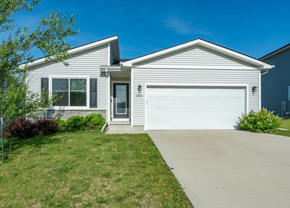 3040 Darling Road Property Photo 1