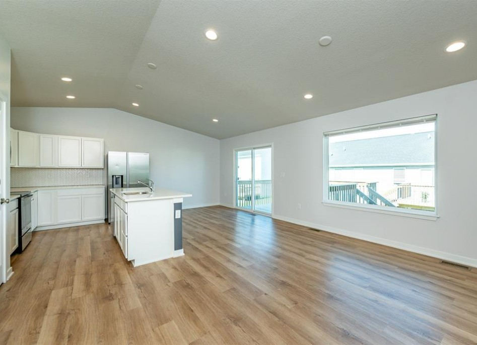 3040 Darling Road Property Photo 2