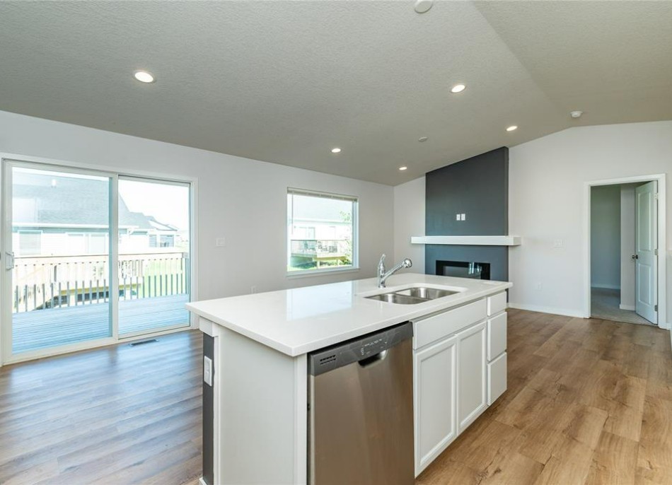 3040 Darling Road Property Photo 3