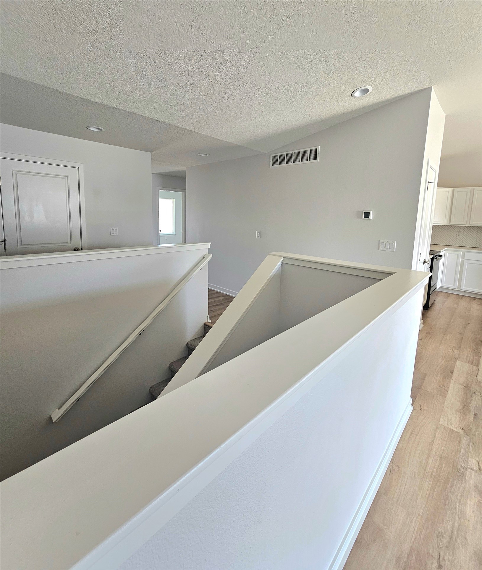 3040 Darling Road Property Photo 13