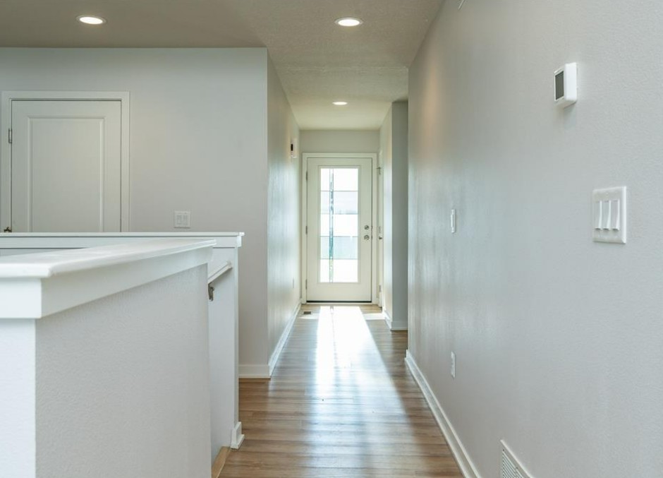 3040 Darling Road Property Photo 15