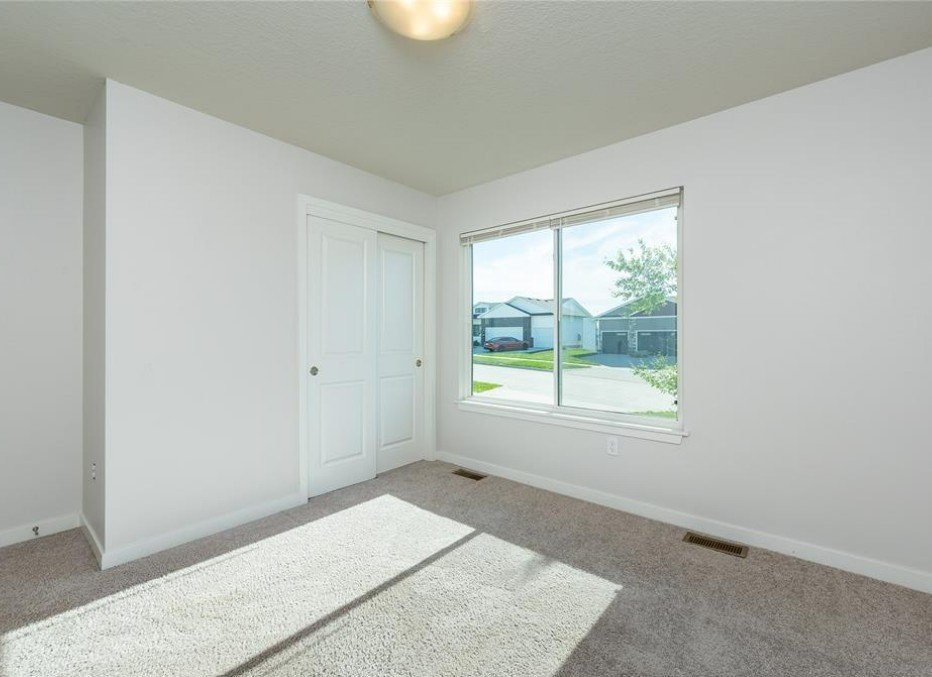 3040 Darling Road Property Photo 16