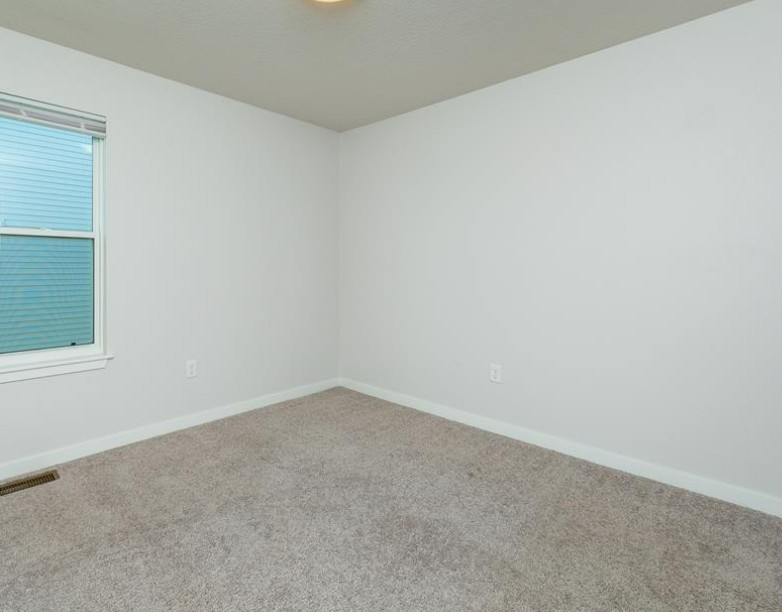 3040 Darling Road Property Photo 18