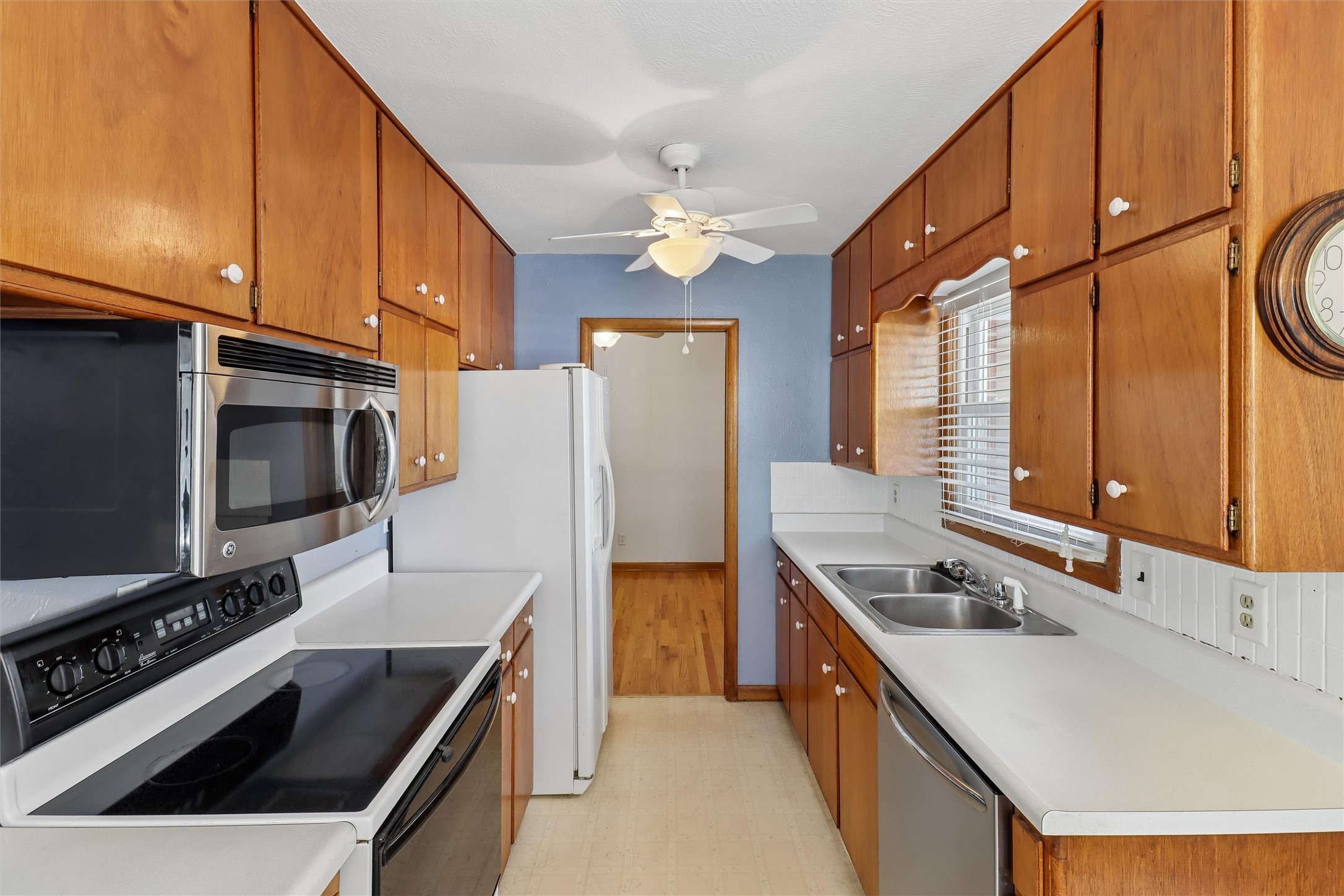 1111 N D Street Property Photo 7
