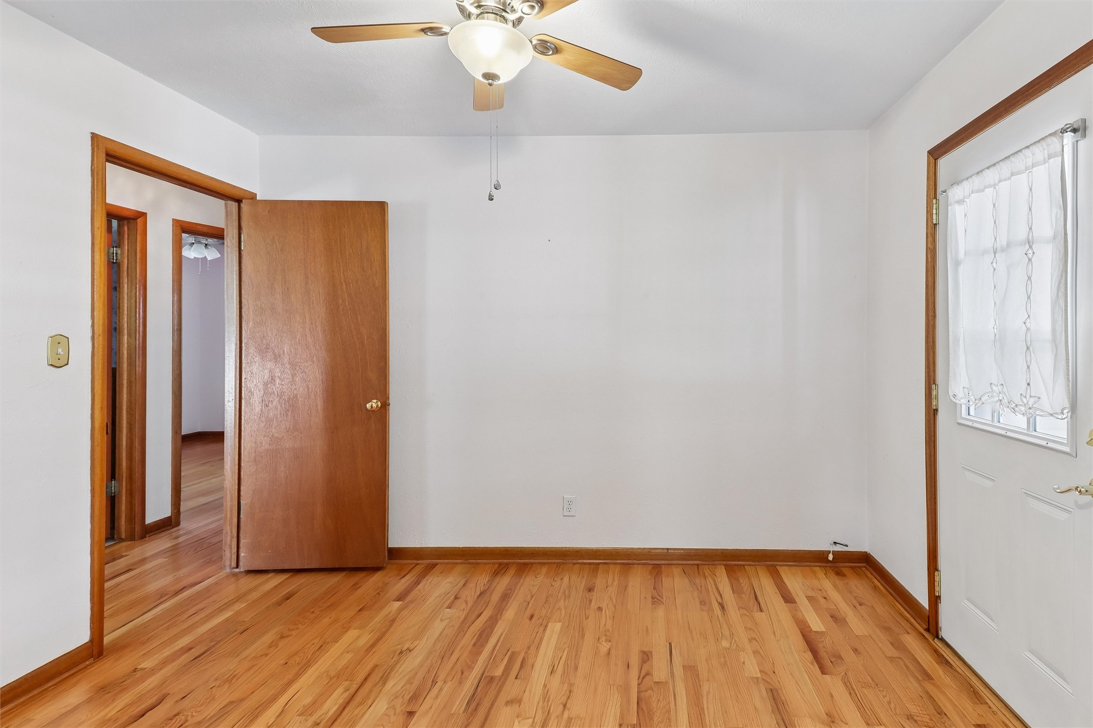 1111 N D Street Property Photo 9