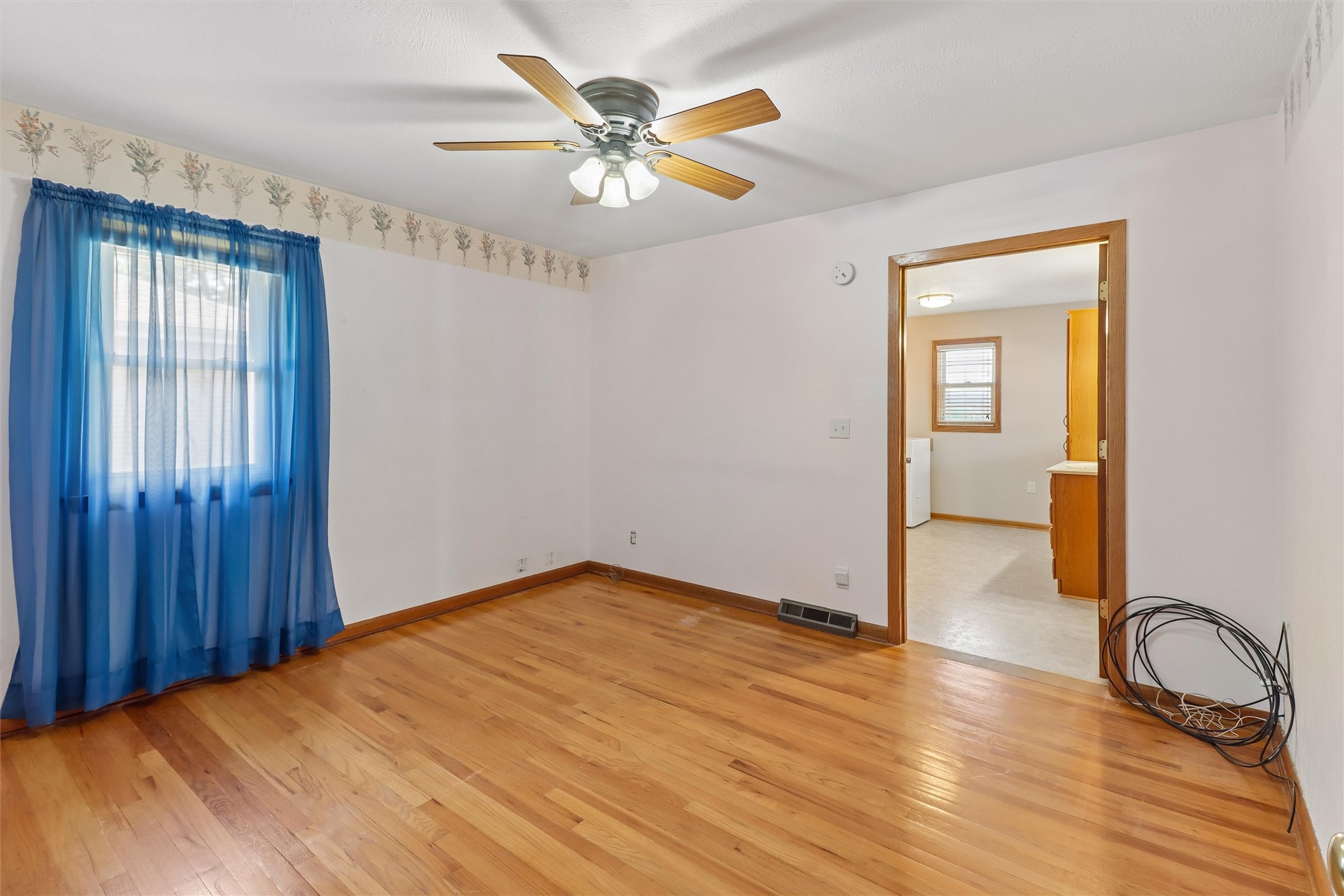 1111 N D Street Property Photo 13
