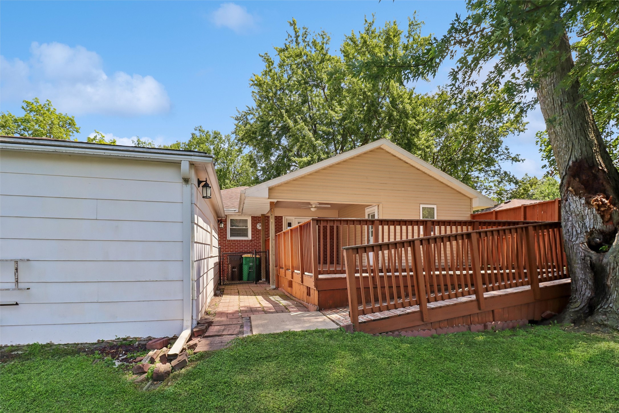 1111 N D Street Property Photo 24