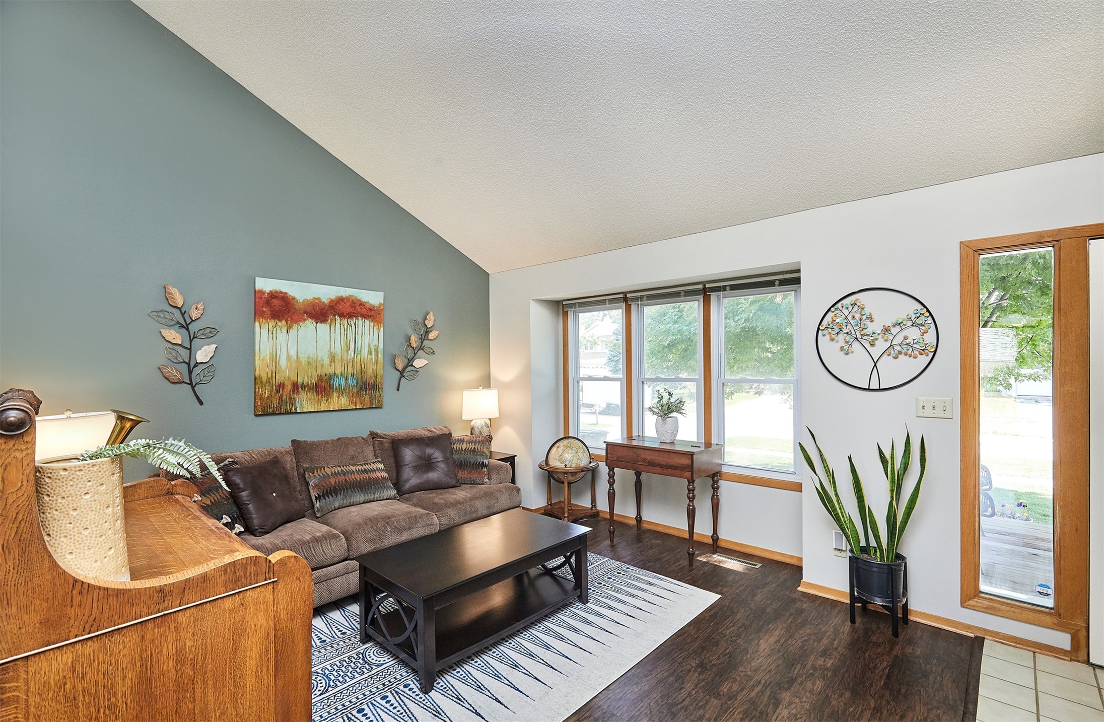 5029 Wistful Vista Drive Property Photo 7