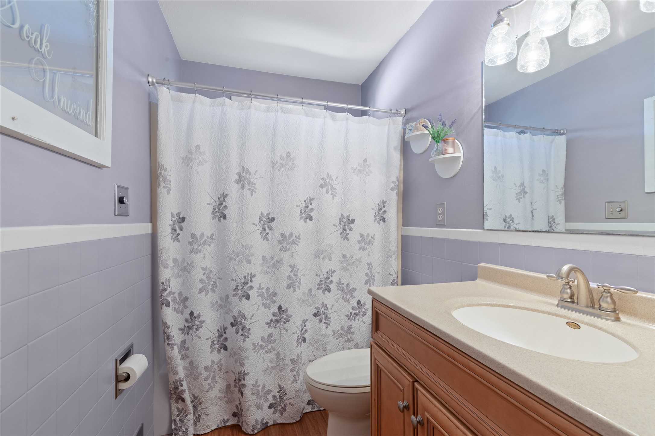 8022 Suncrest Drive Property Photo 14