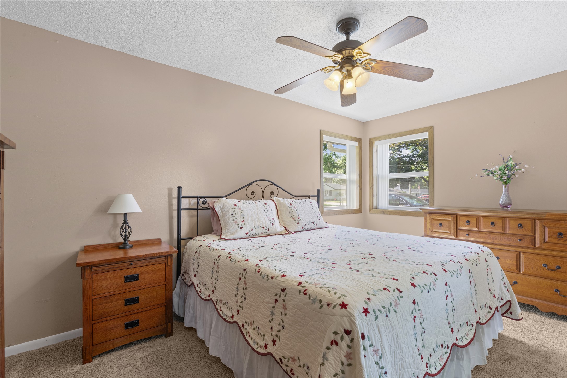 8022 Suncrest Drive Property Photo 16