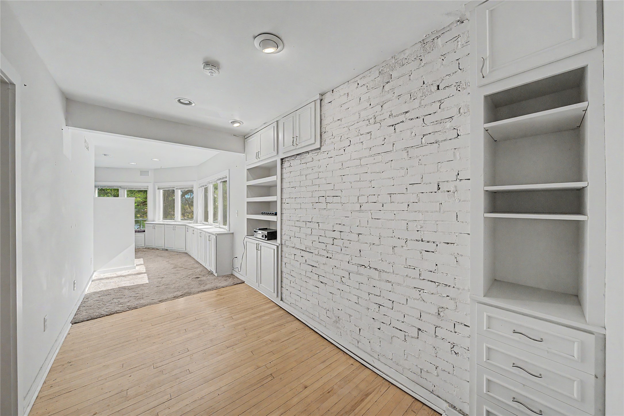 217 Franklin Avenue Property Photo 12
