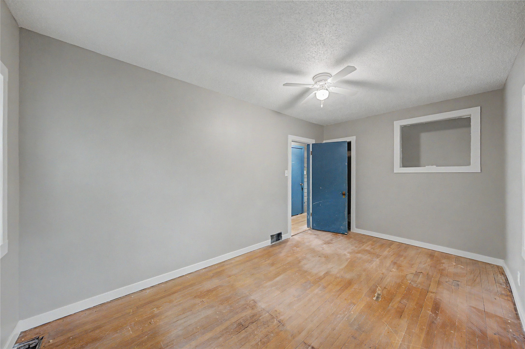 217 Franklin Avenue Property Photo 23