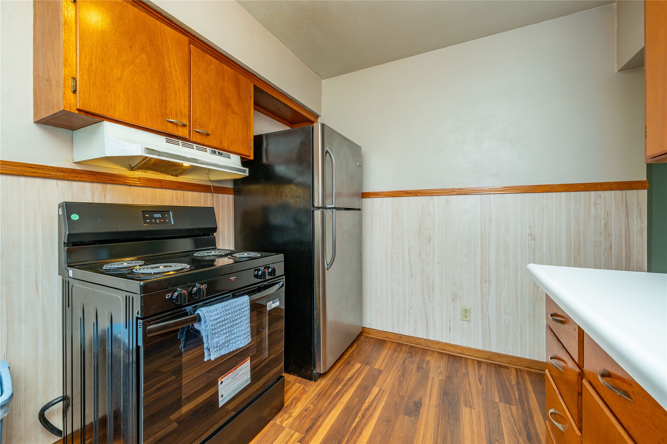 1014 S 11th Avenue Property Photo 6