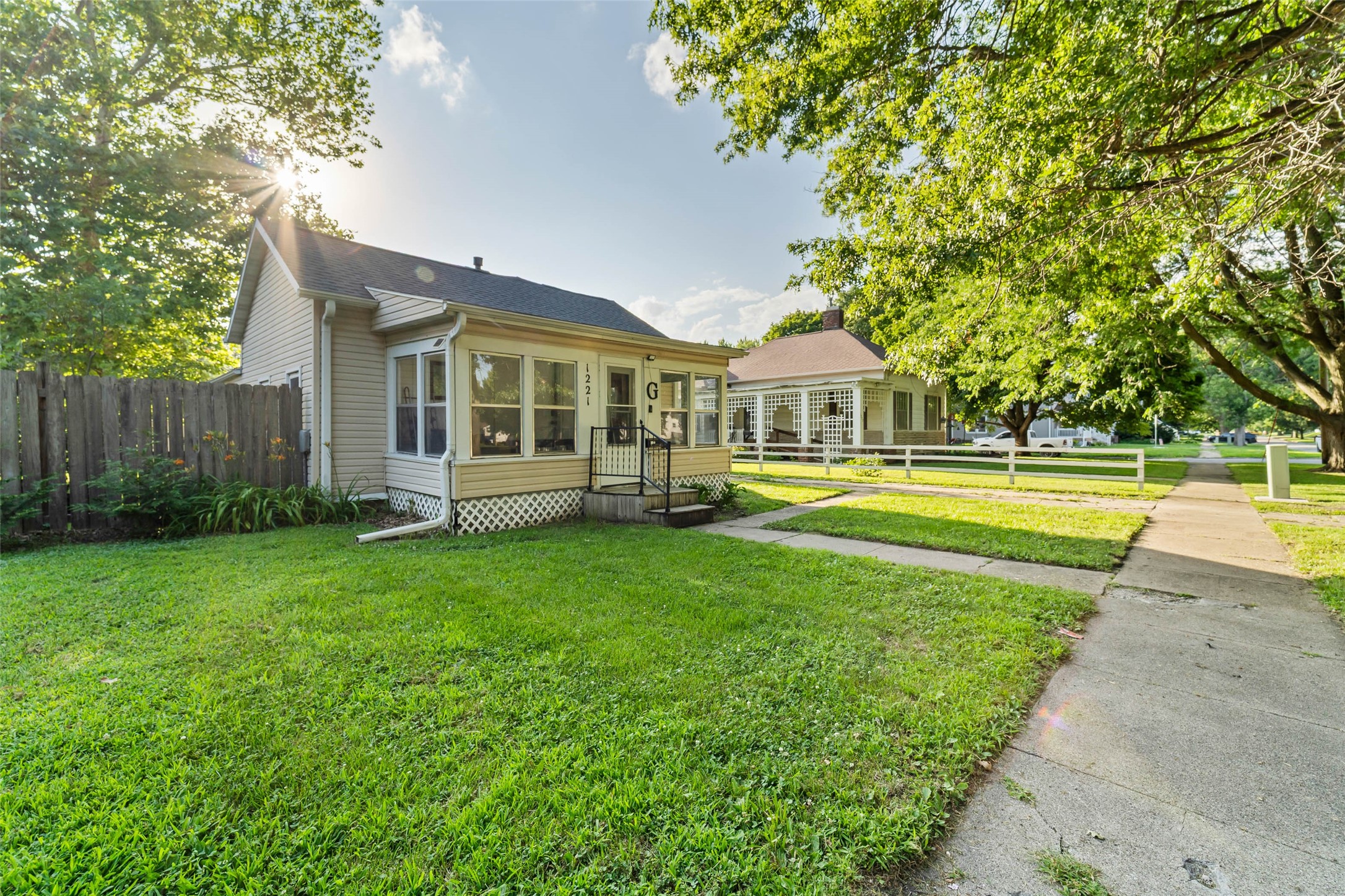 1221 Carroll Street Property Photo 1