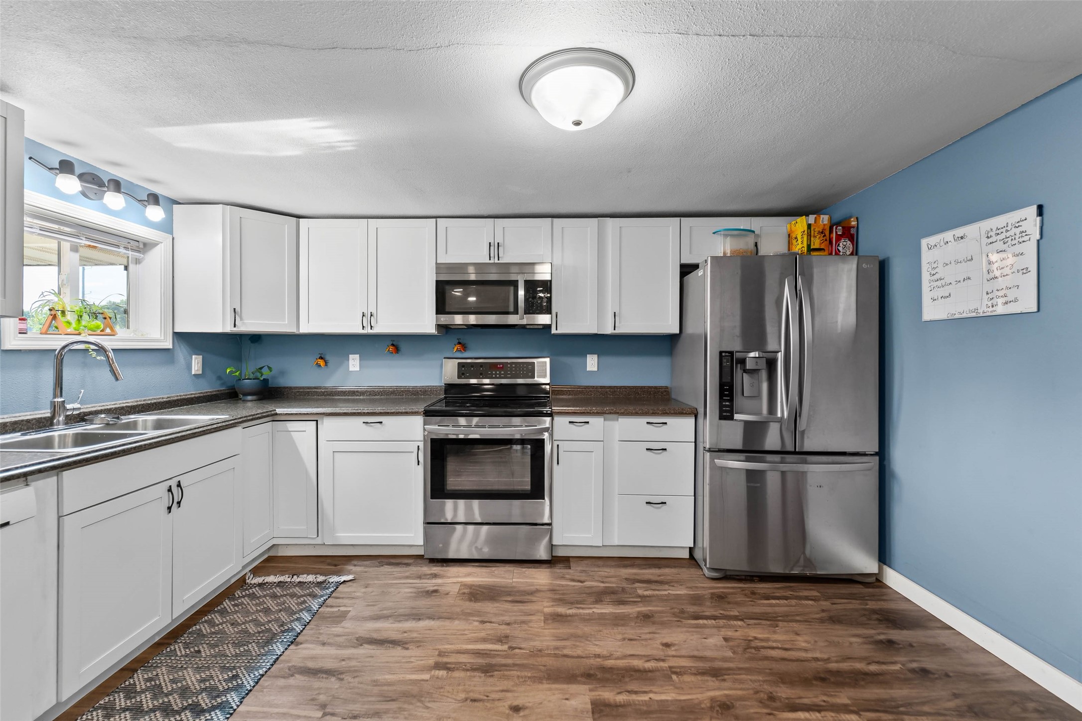 1221 Carroll Street Property Photo 10