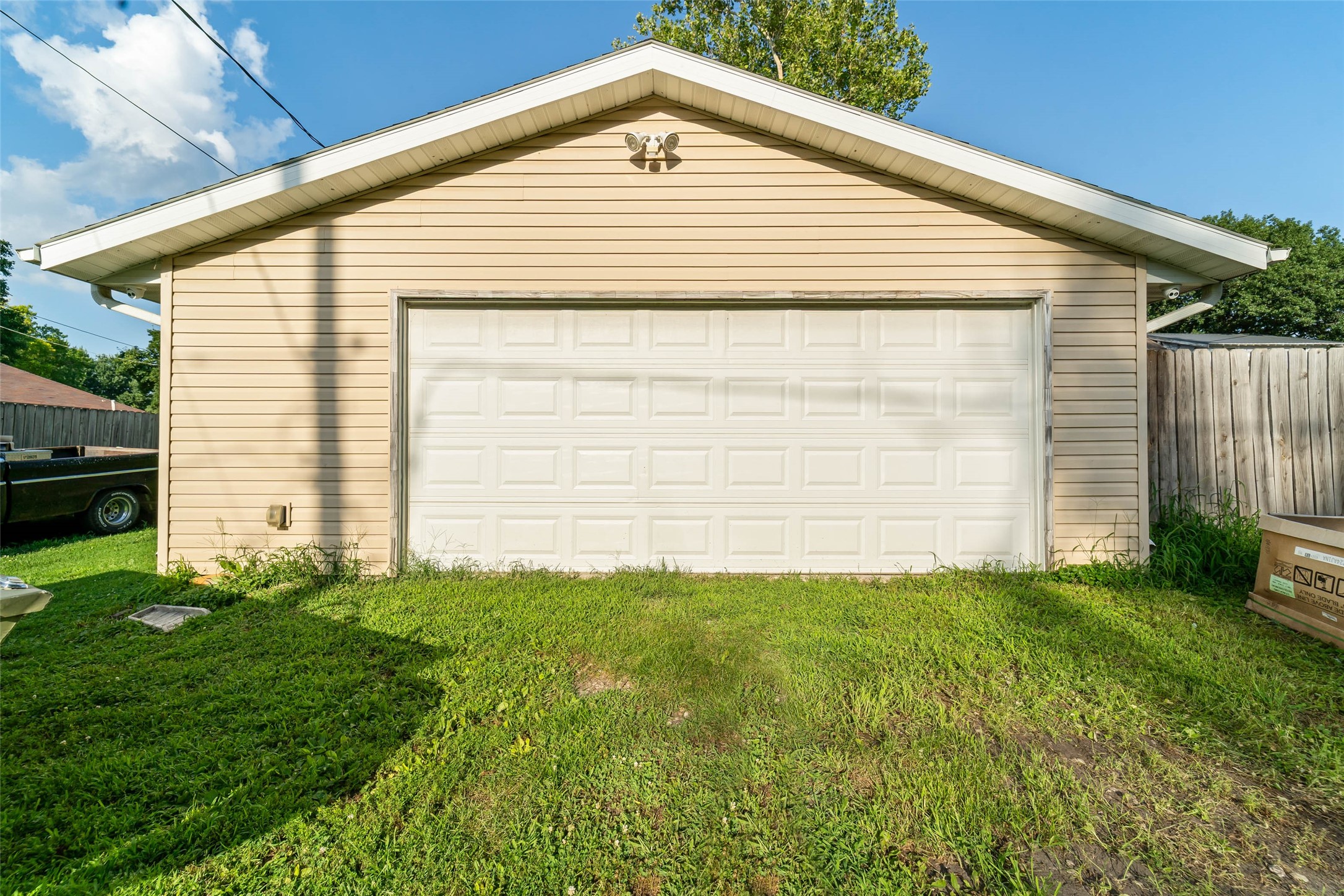 1221 Carroll Street Property Photo 14