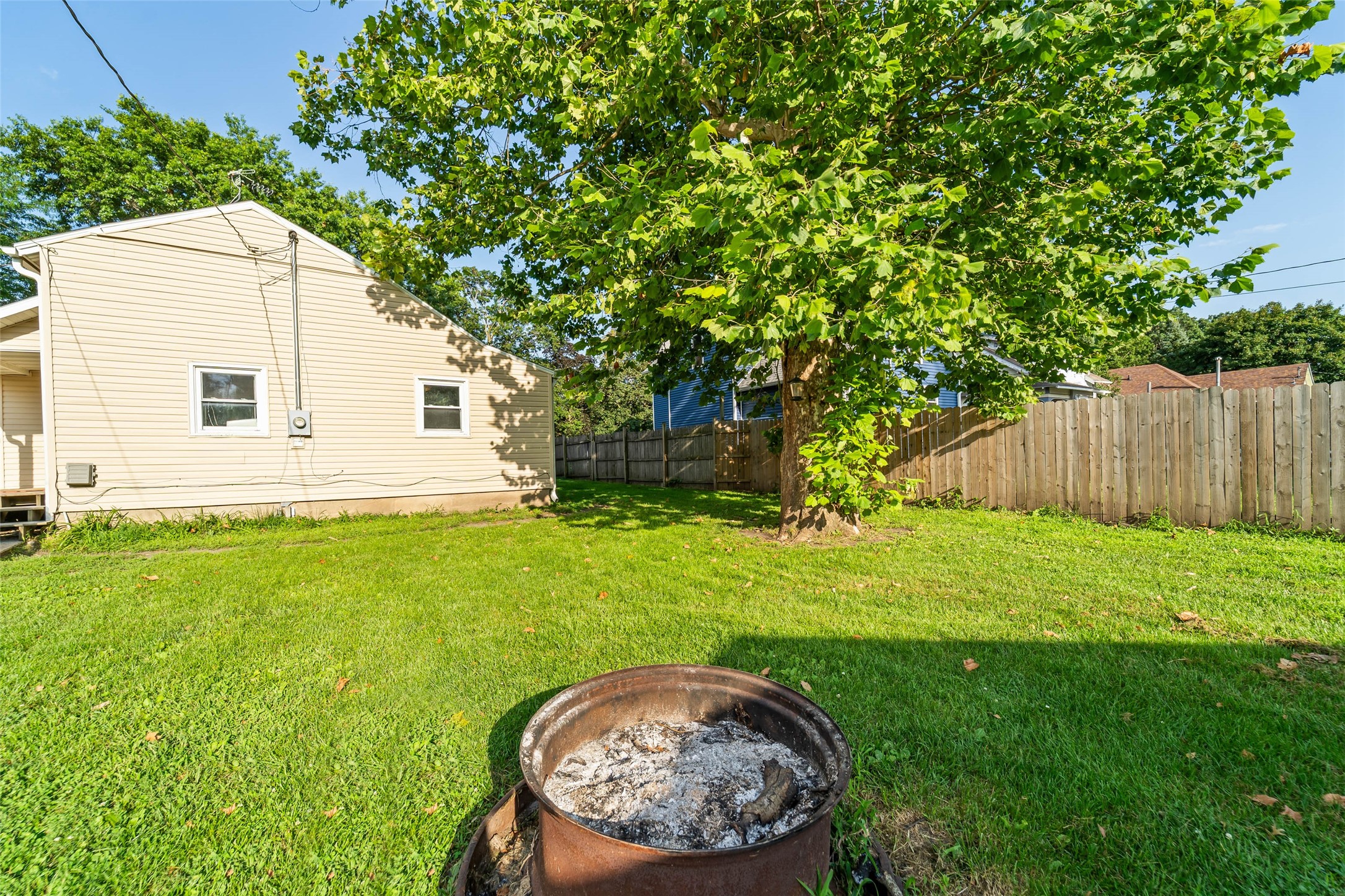 1221 Carroll Street Property Photo 16