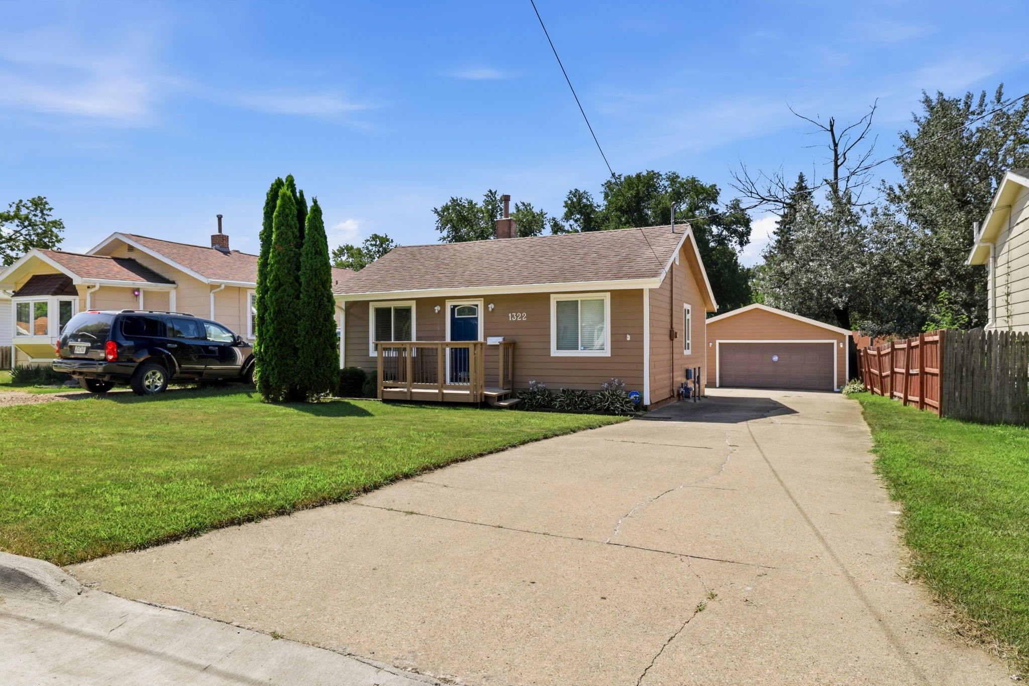 1322 Bundy Street Property Photo 1