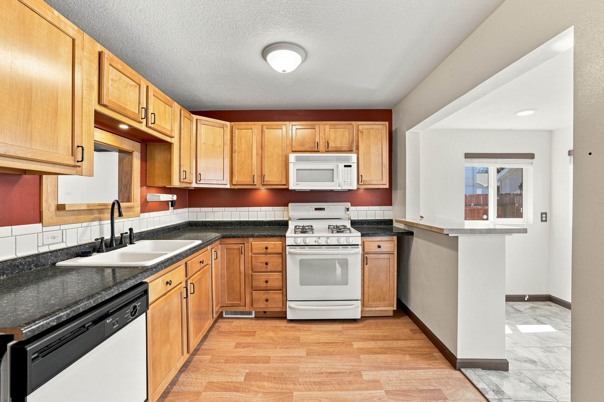 1322 Bundy Street Property Photo 7