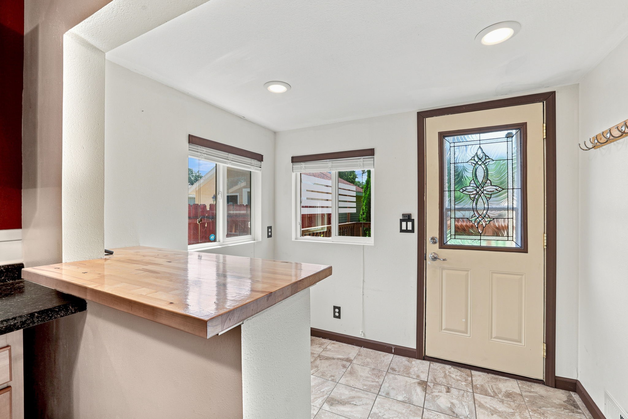 1322 Bundy Street Property Photo 9