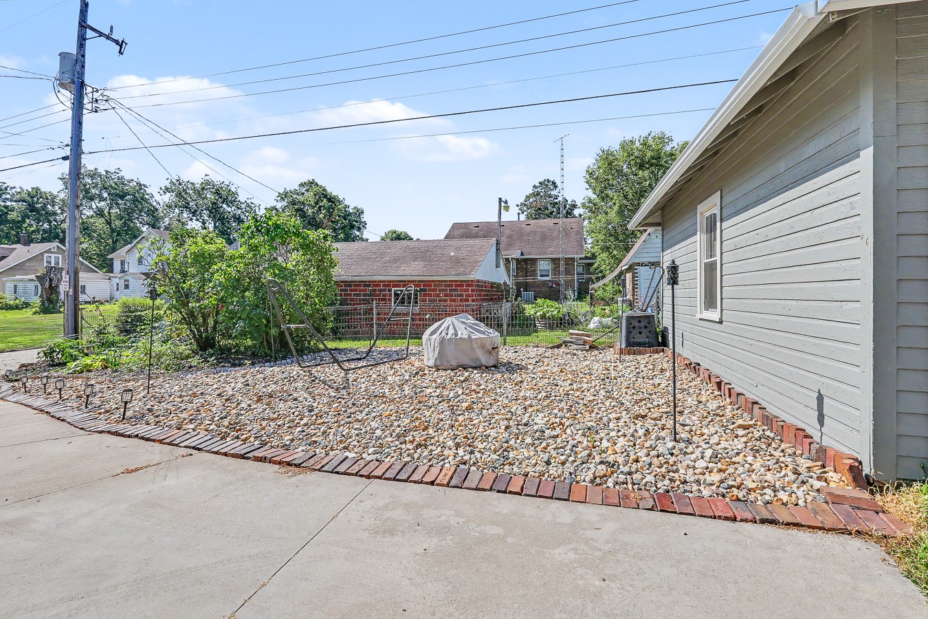 722 E Main Street Property Photo 4