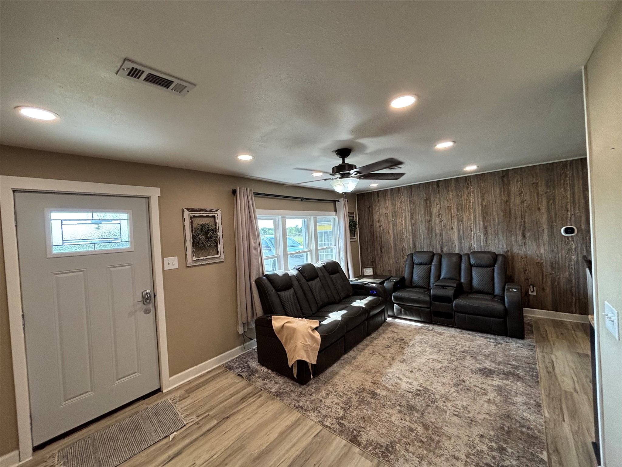 2478 Bevington Park Road Property Photo 2