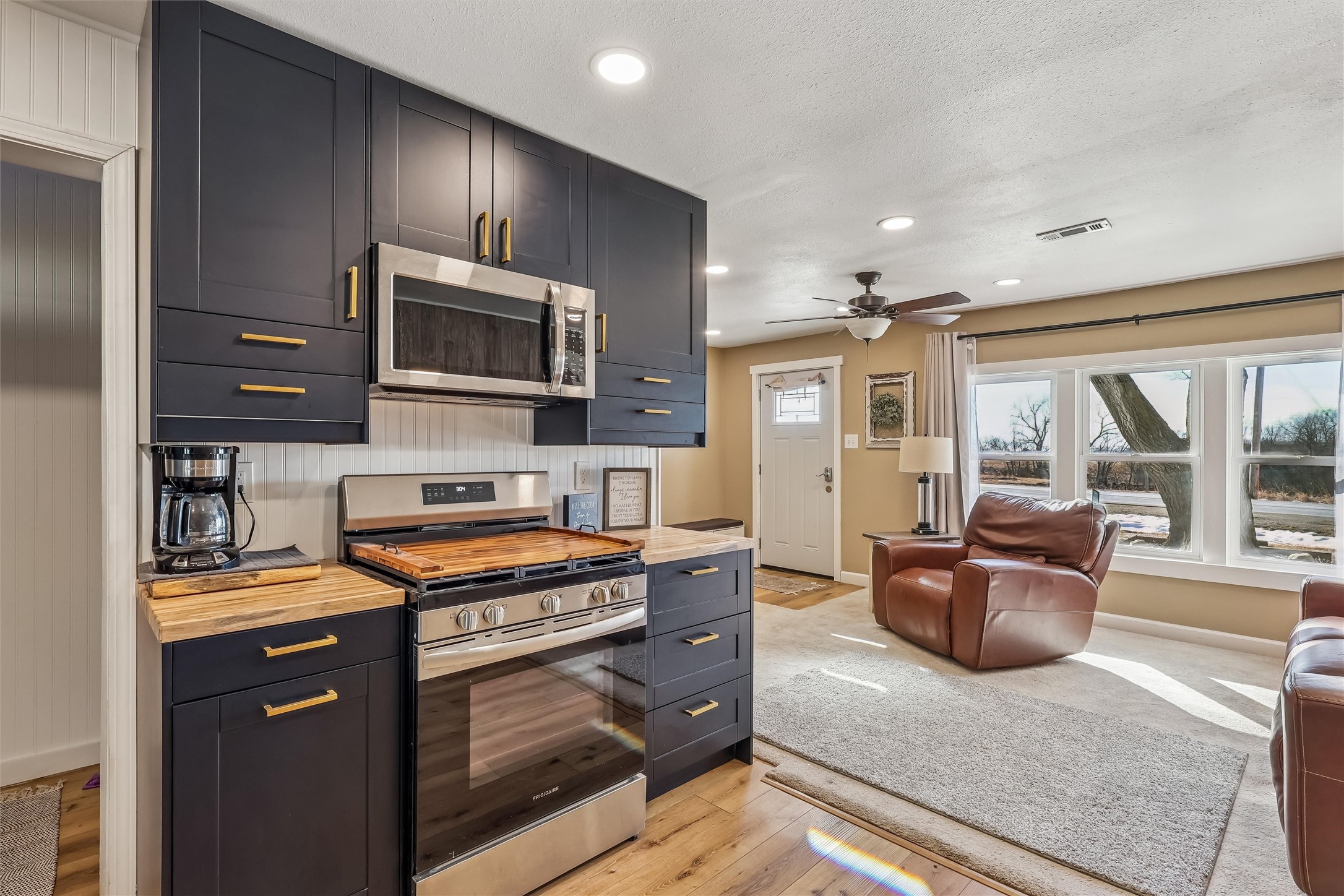 2478 Bevington Park Road Property Photo 4