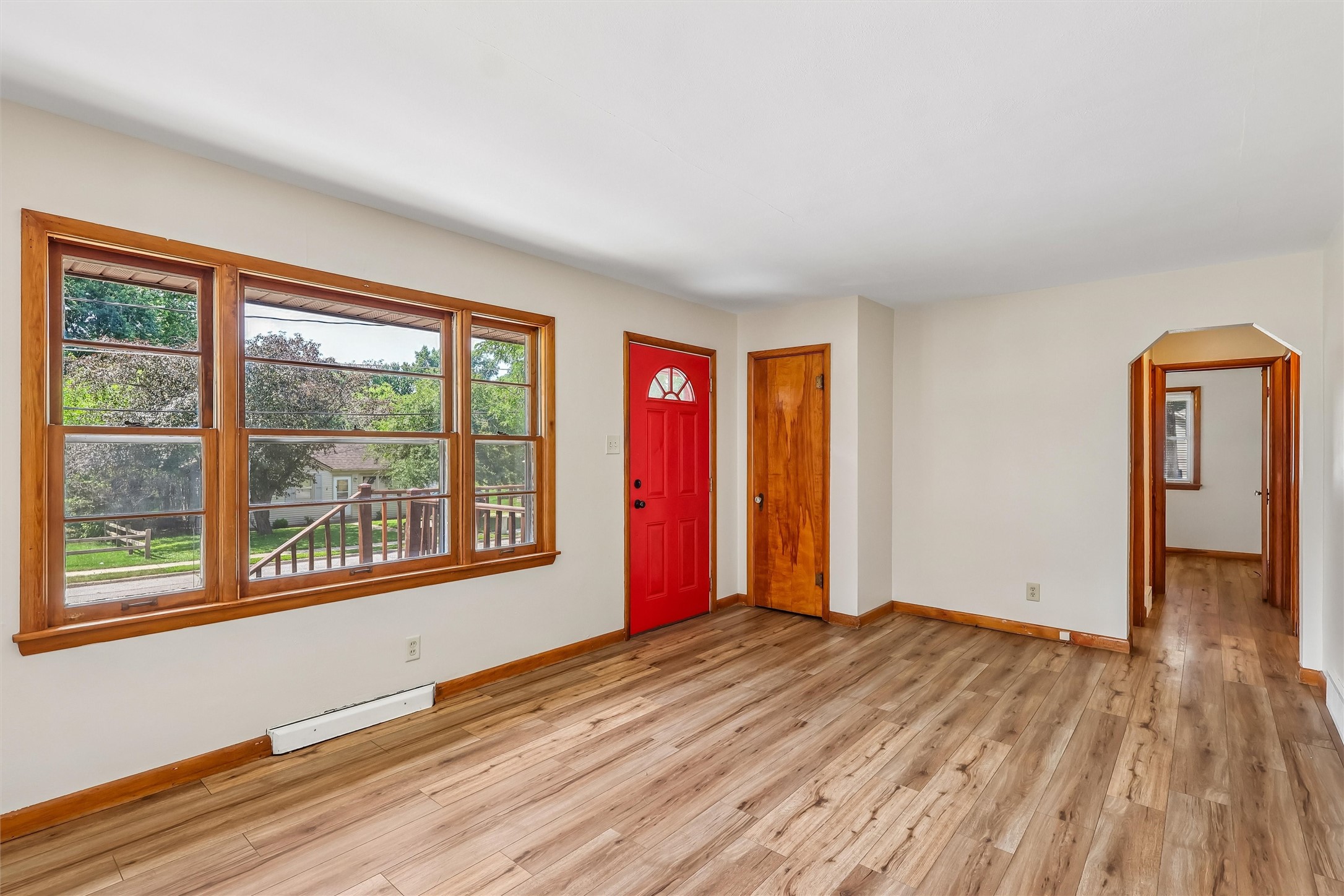 6625 Oliver Smith Drive Property Photo 3