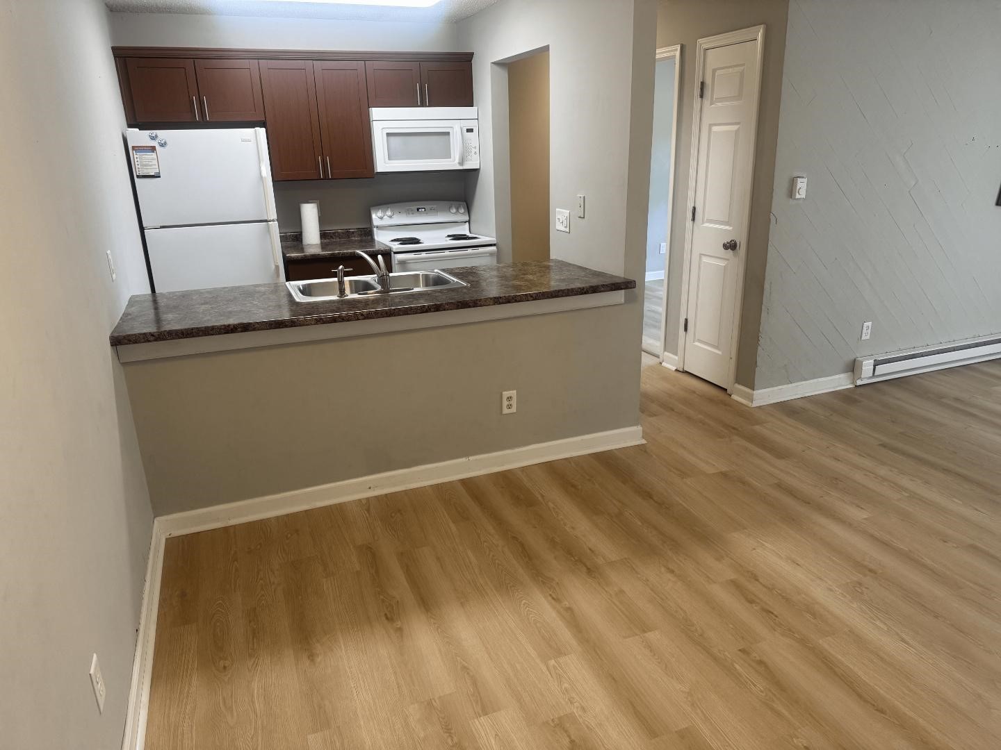 1831 Fuller Road 24 Property Photo 2