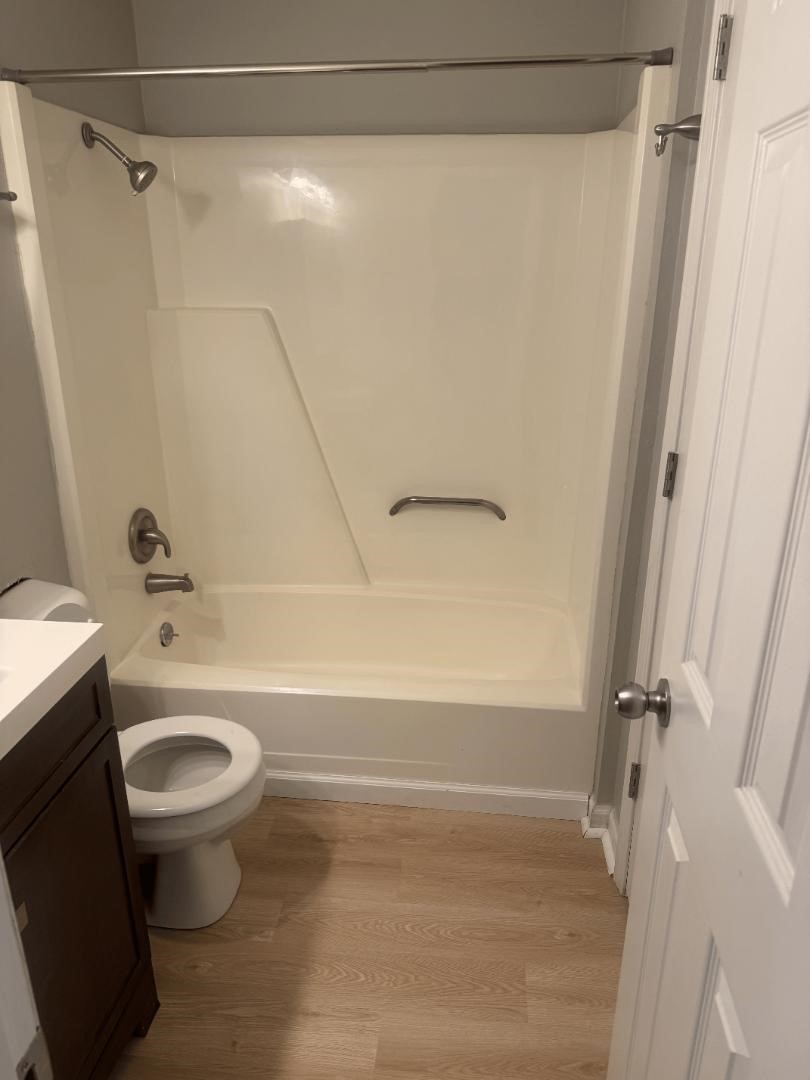 1831 Fuller Road 24 Property Photo 10