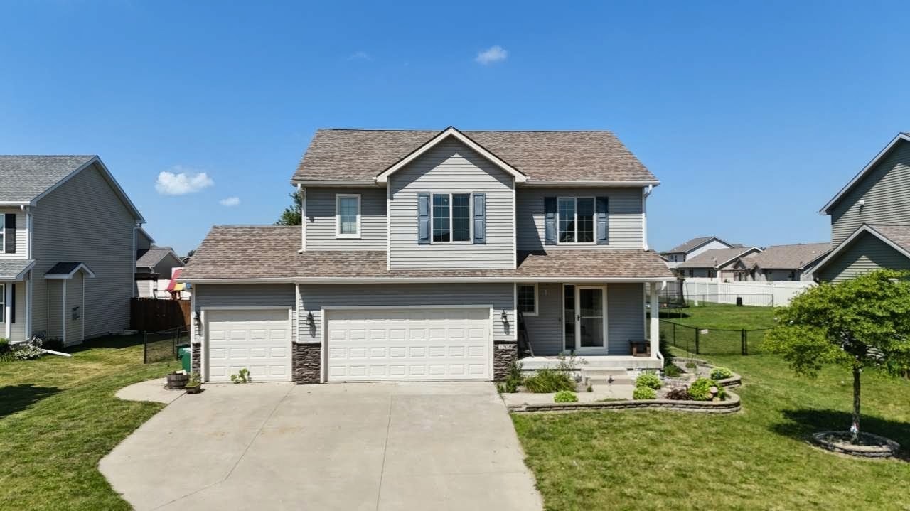 1308 Caitlin Court Se Property Photo 1
