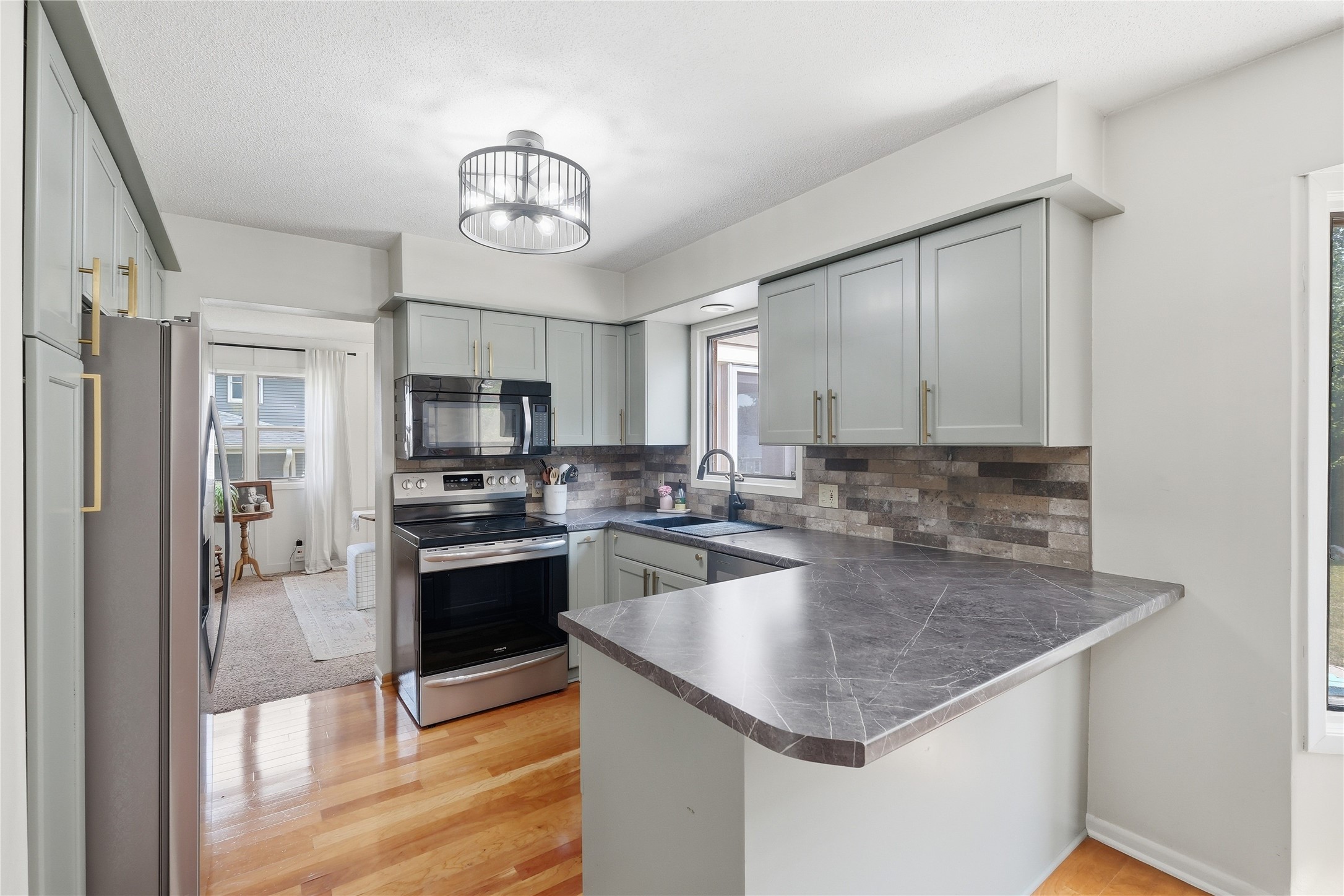 1822 Prairie Street Property Photo 10