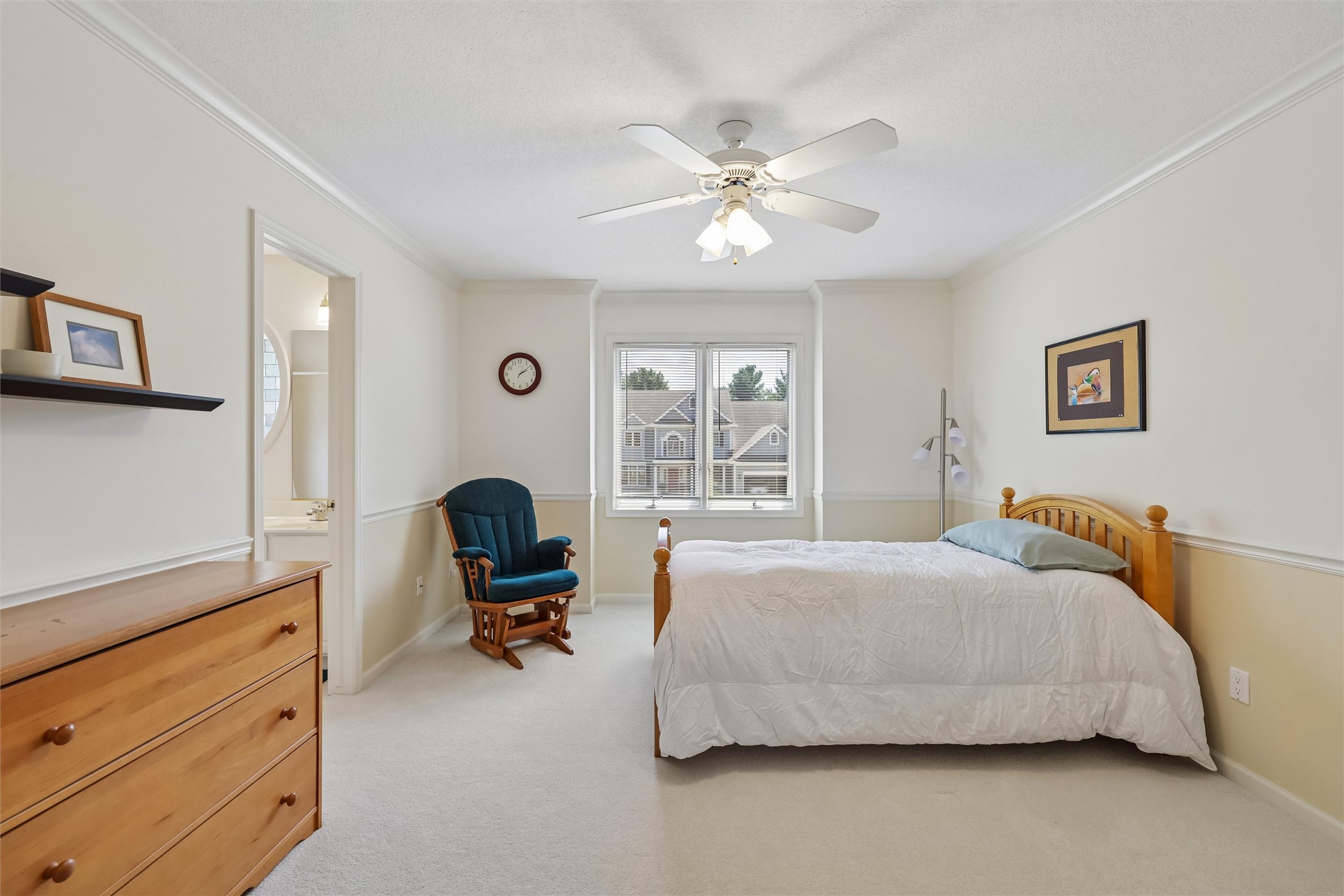 5773 Coachlight Court Property Photo 17