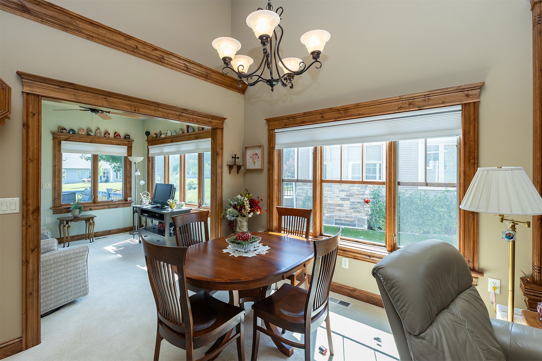1665 Se Holiday Crest Circle Property Photo 8
