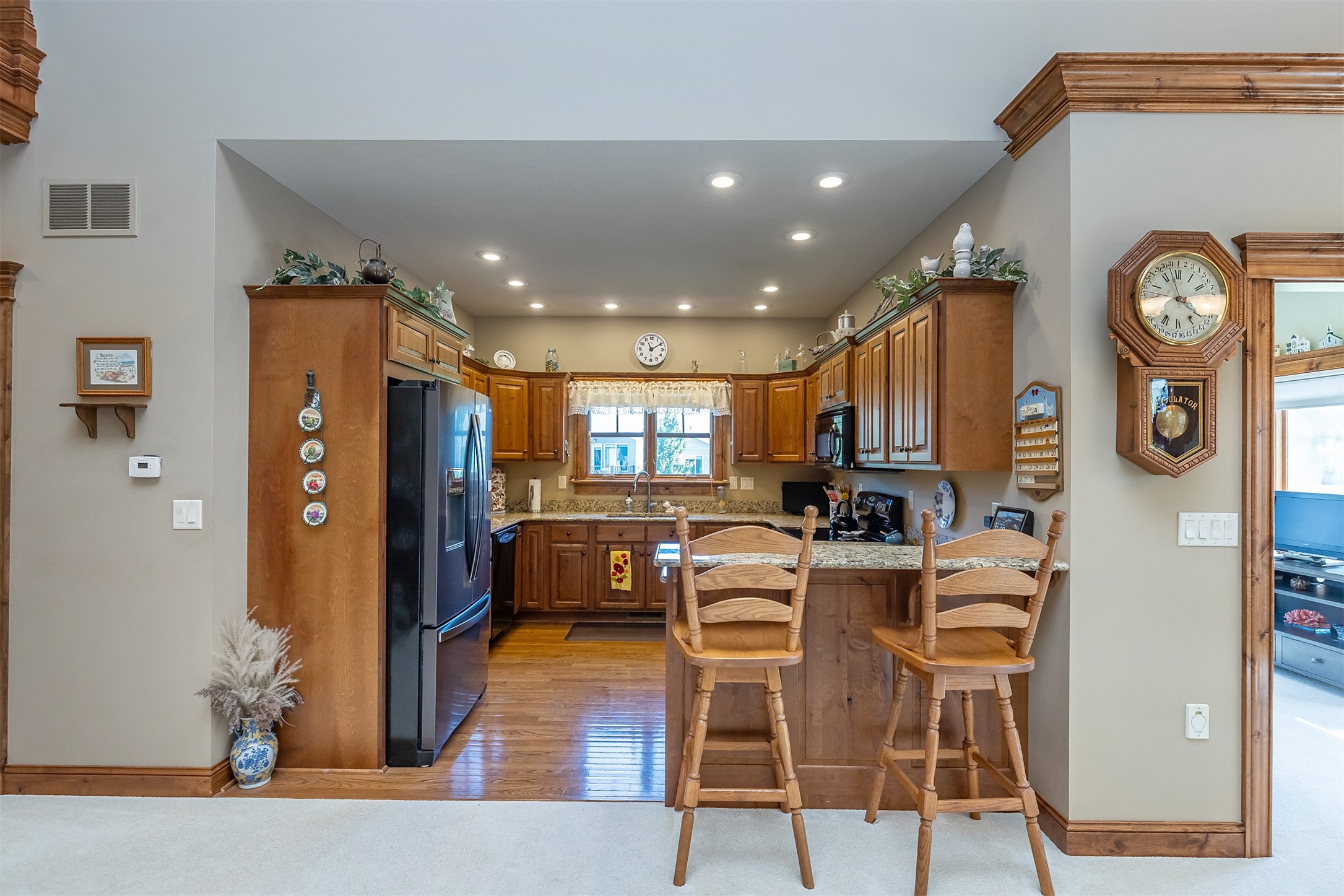 1665 Se Holiday Crest Circle Property Photo 12
