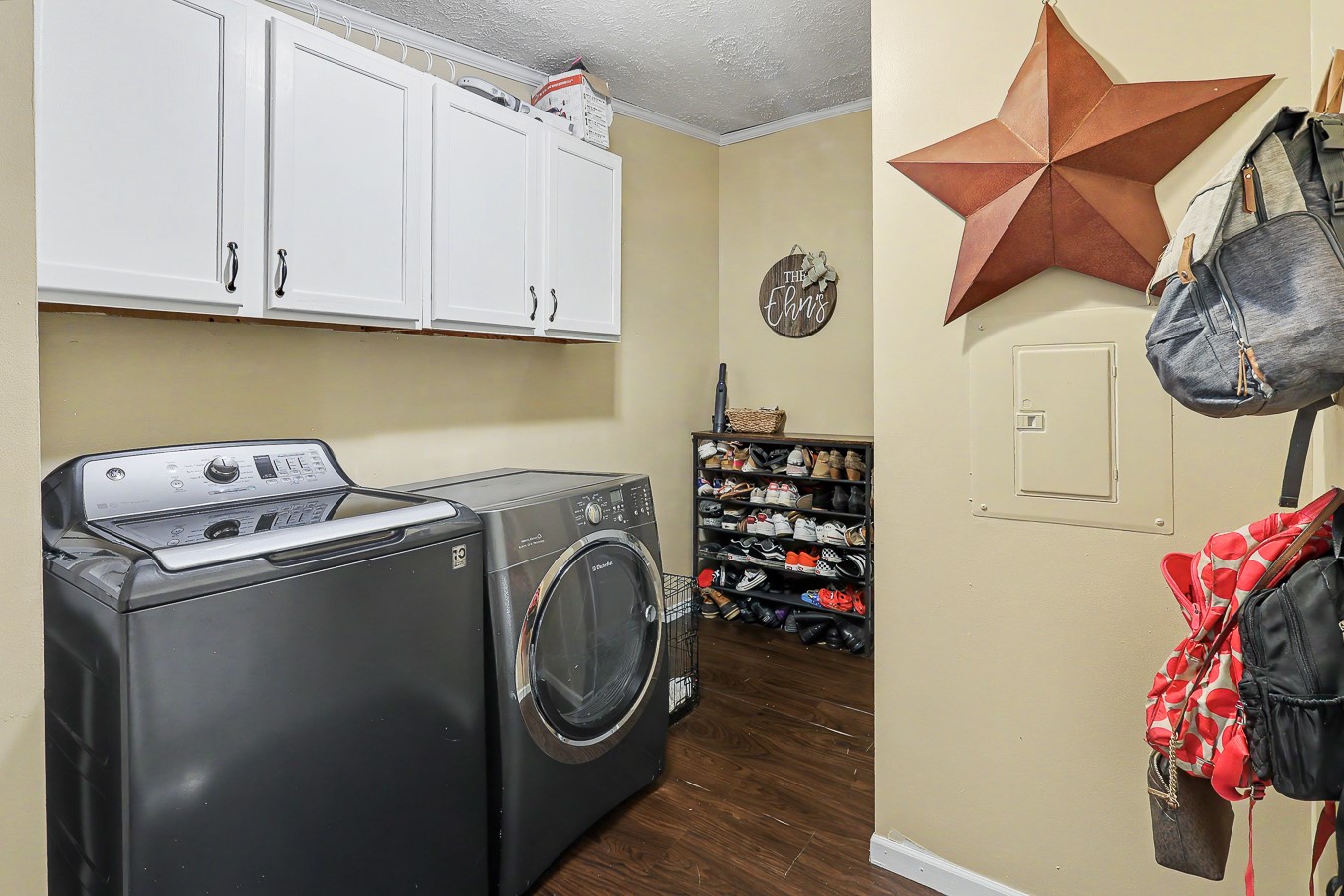 711 E North Street Property Photo 19