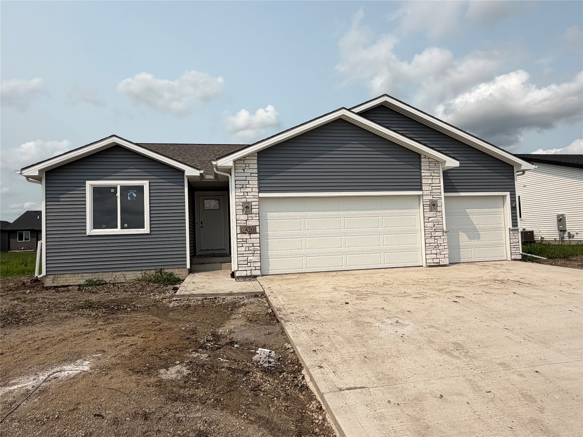 1420 Cedar Street Property Photo 1