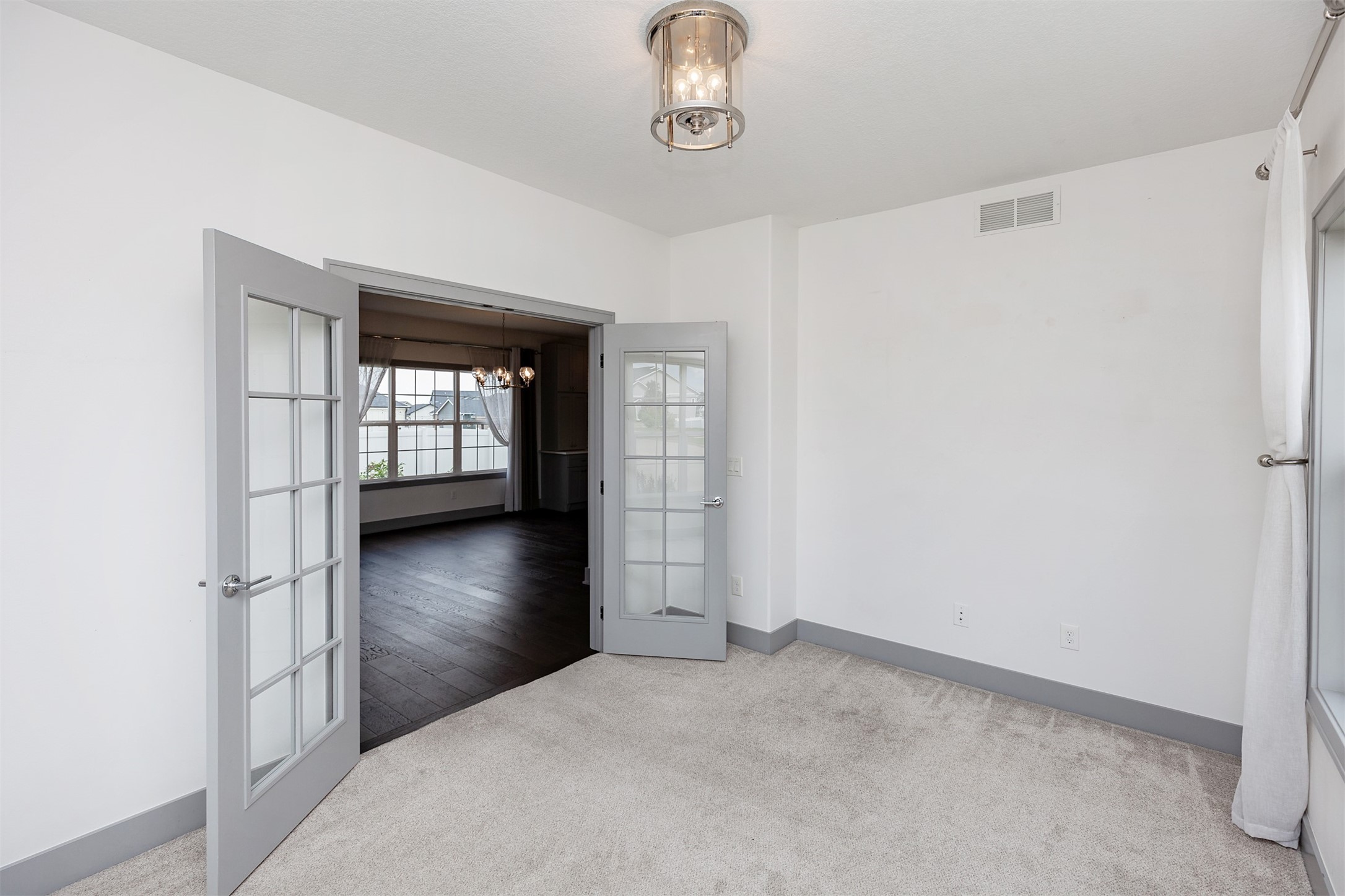 1706 Sw Franklin Drive Property Photo 6