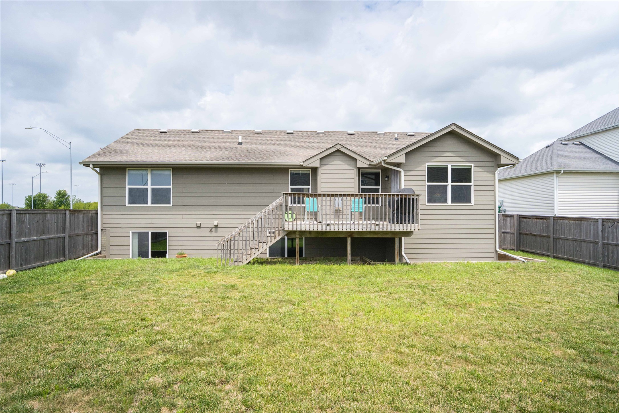 2434 Nw Ashland Parkway Property Photo 19