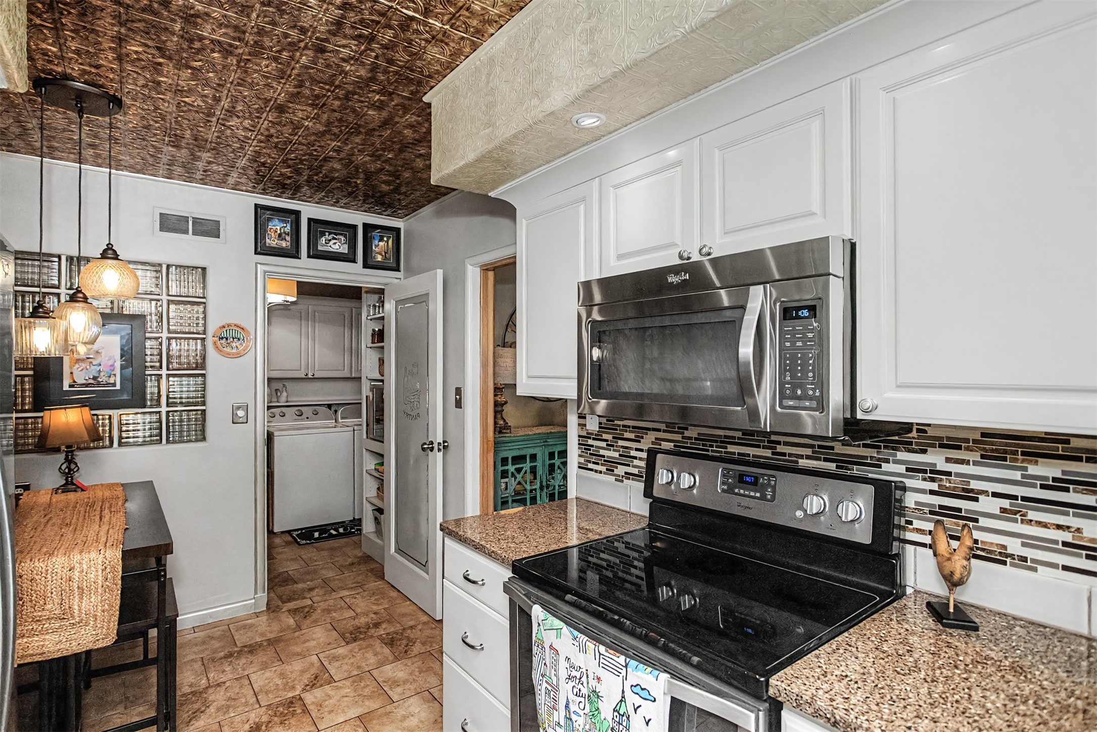 1023 3rd Street Property Photo 11